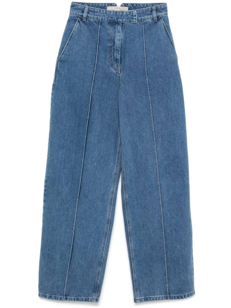 REMAIN tapered jeans - Blue von REMAIN