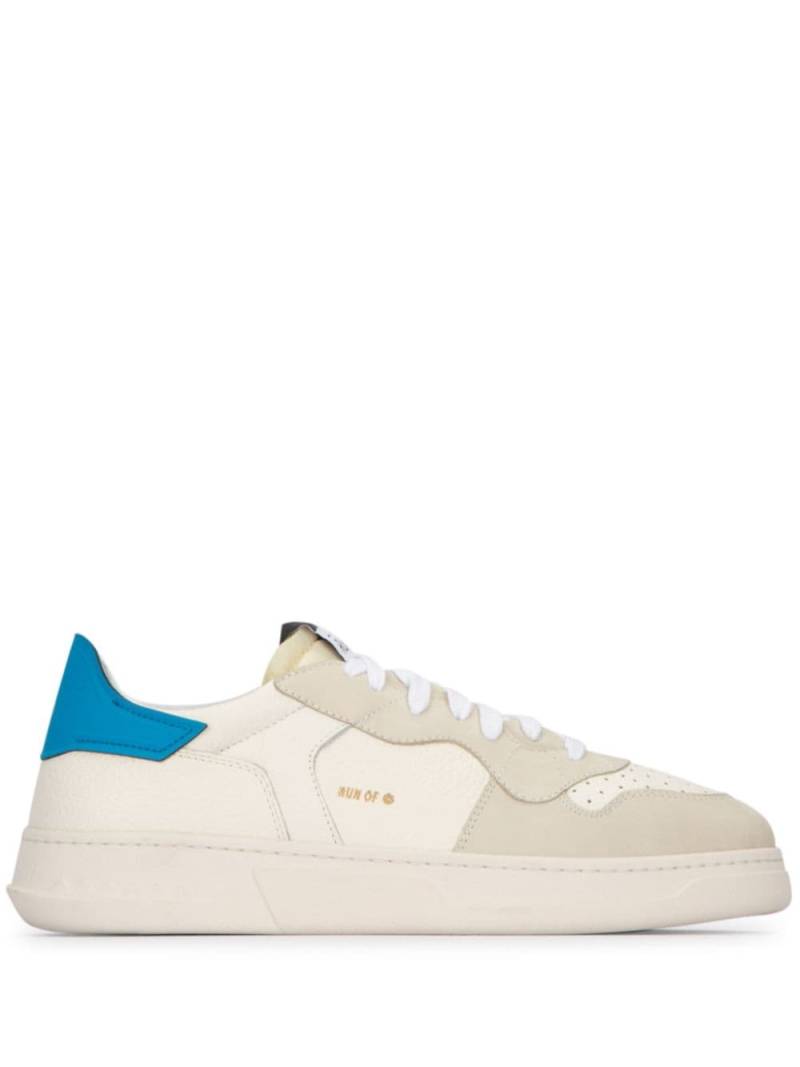 RUN OF Classic BK sneakers - Neutrals von RUN OF