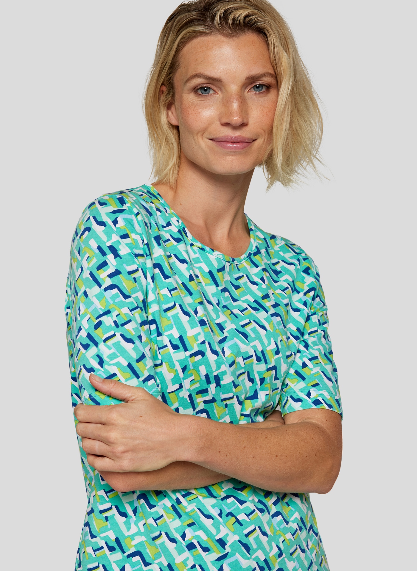 Rabe Rundhalsshirt, halbarm, mit grafischem Muster Rabe Rundhalsshirt, halbarm, mit grafischem Muster von Rabe