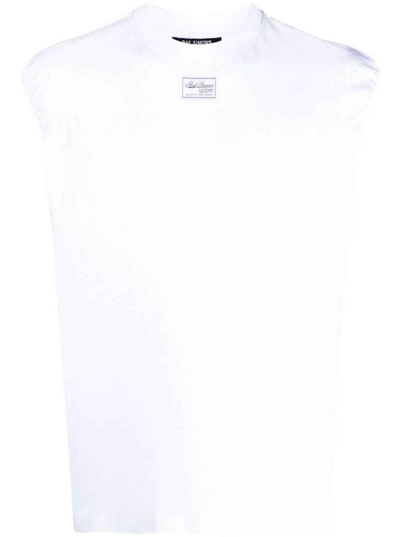 Raf Simons logo-patch sleeveless top - White von Raf Simons