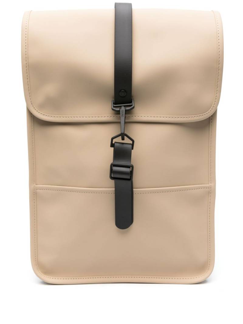 Rains carabiner-fastening waterproof backpack - Neutrals von Rains