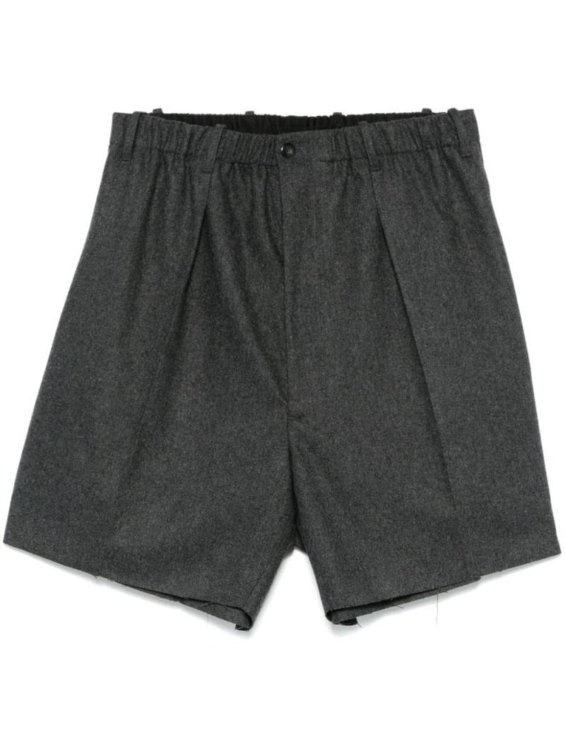 Random Identities pleated bermuda shorts - Grey von Random Identities