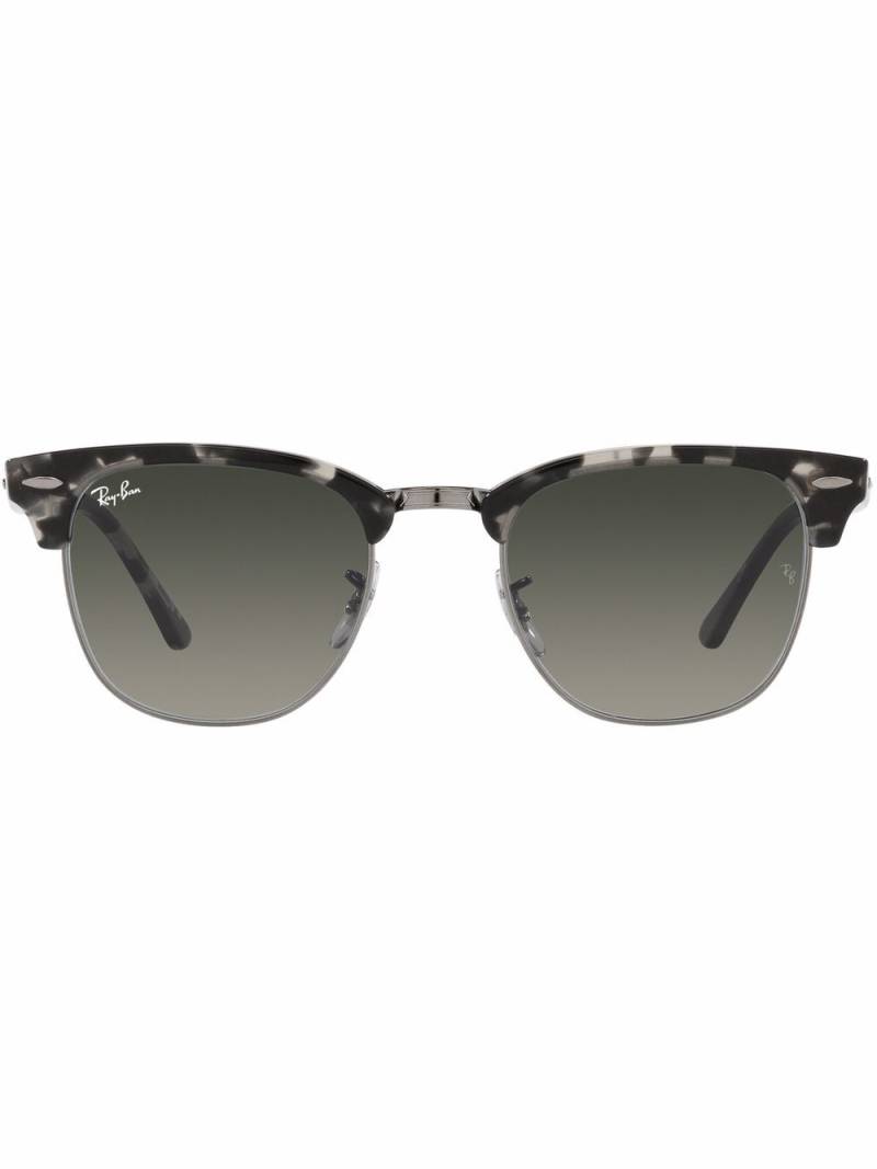 Ray-Ban Clubmaster D-frame sunglasses - Grey von Ray-Ban