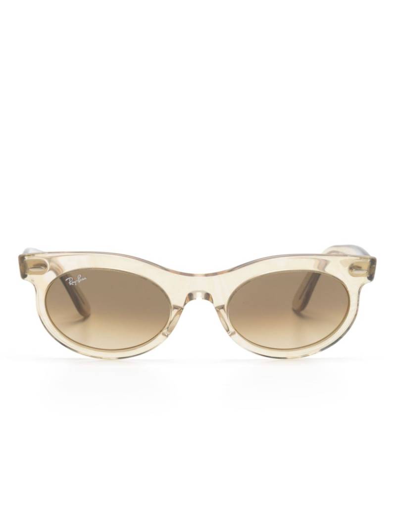 Ray-Ban Wayfarer oval-frame sunglasses - Neutrals von Ray-Ban