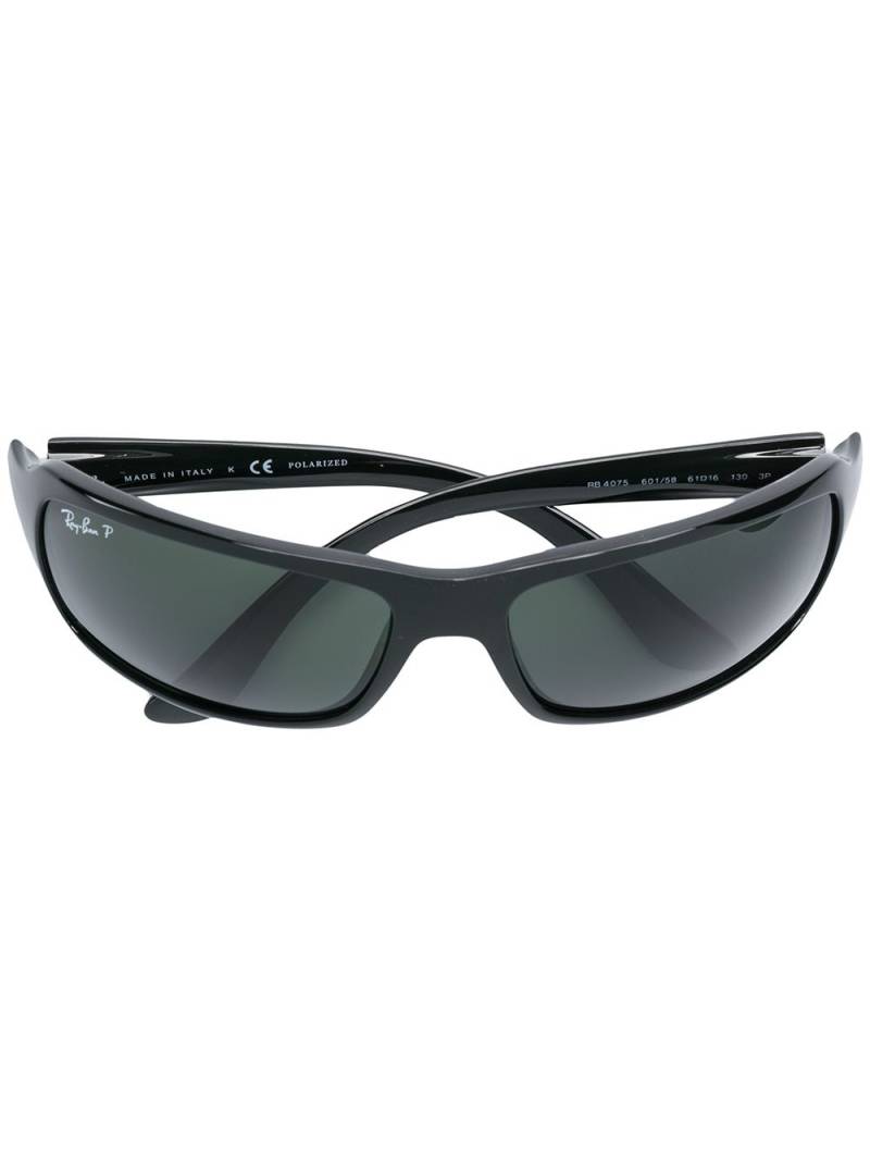 Ray-Ban rectangular frame sunglasses - Black von Ray-Ban