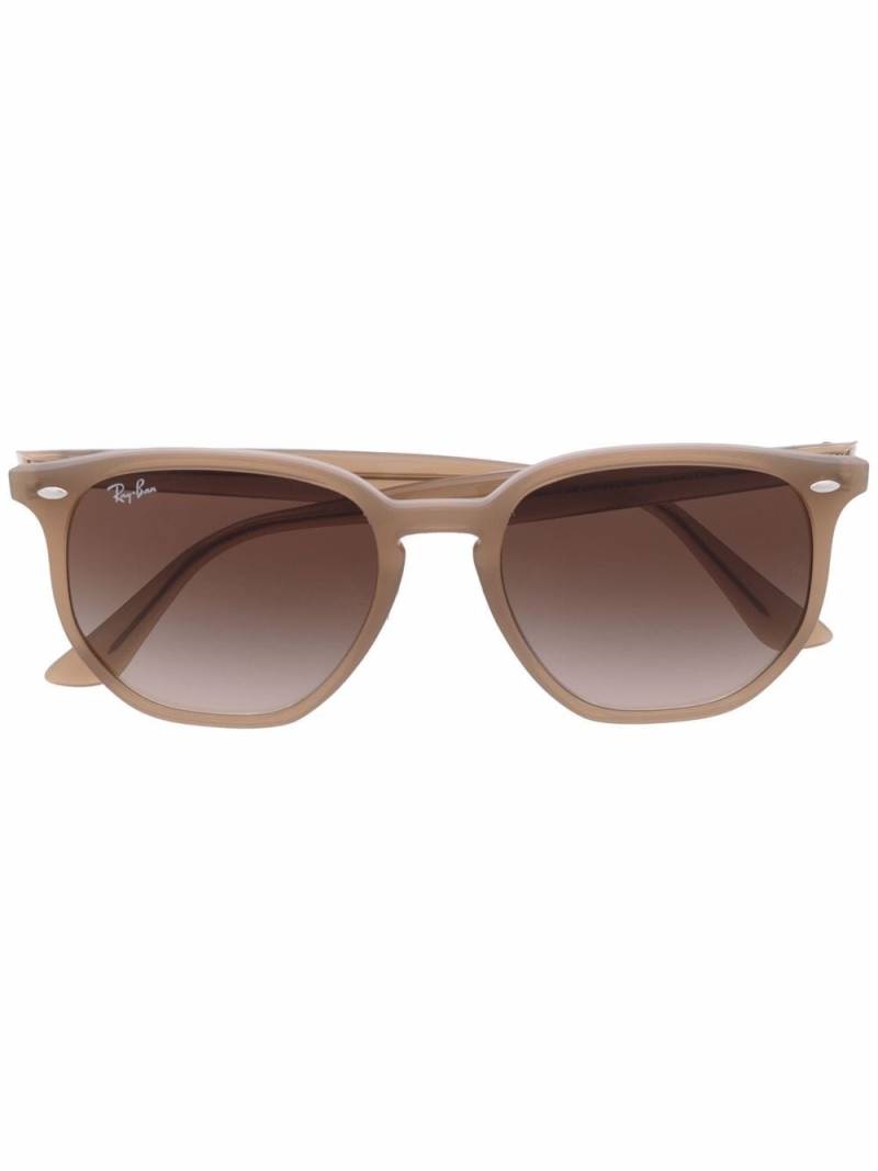 Ray-Ban tinted round-frame sunglasses - Brown von Ray-Ban