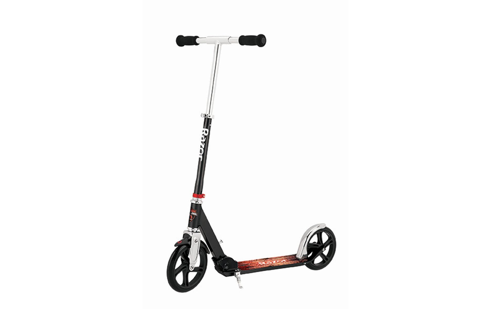 Razor Scooter »A5 Lux Scooter Black Label 23L« von Razor