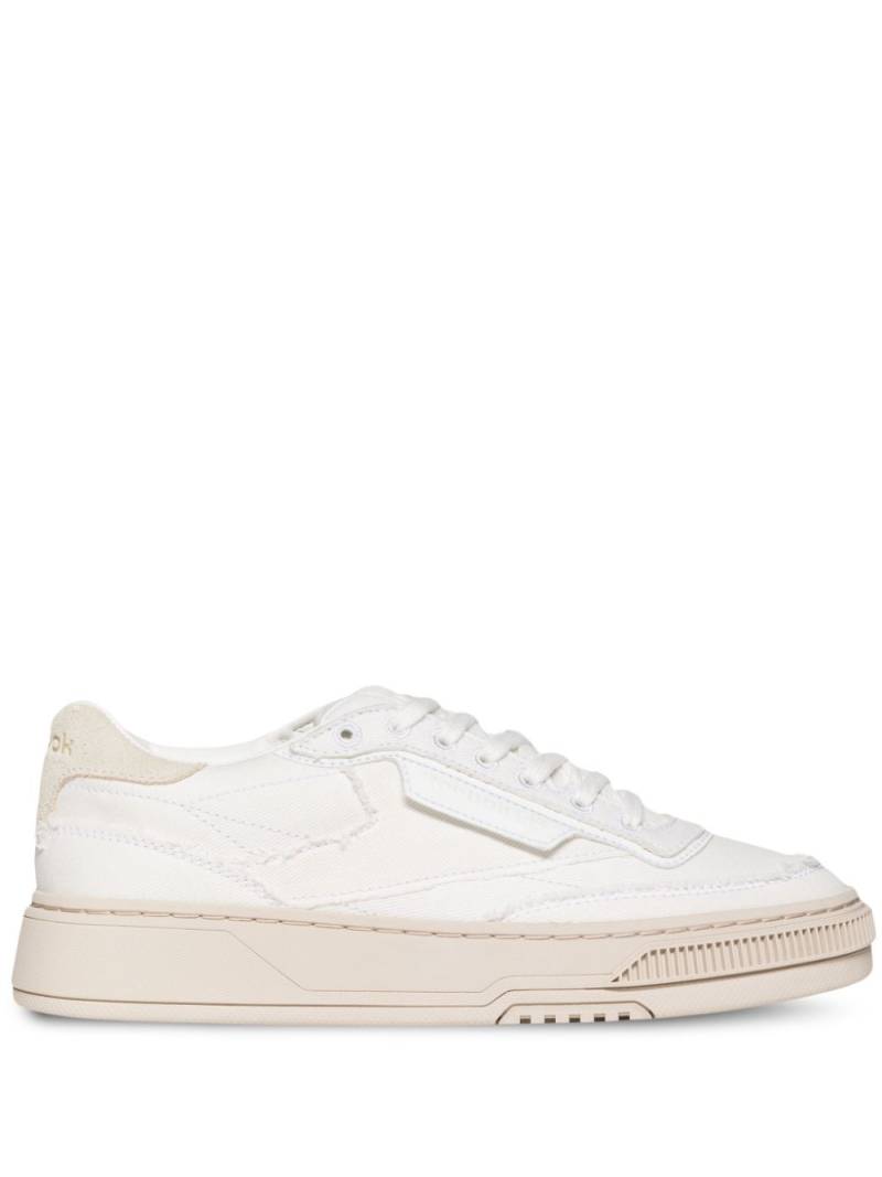 Reebok LTD Club C Ltd canvas sneakers - White von Reebok LTD