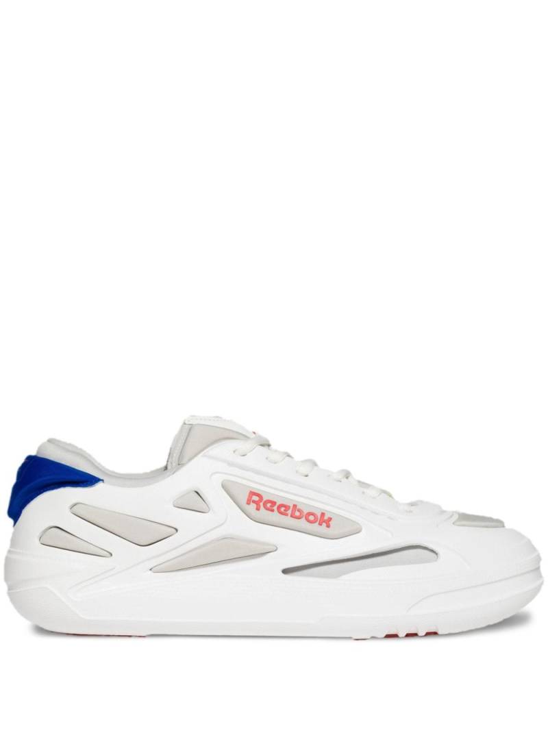 Reebok LTD Club C logo-patch sneakers - White von Reebok LTD