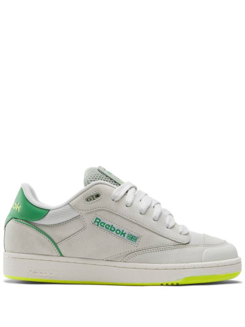 Reebok Club C Bulc suede sneakers - White von Reebok