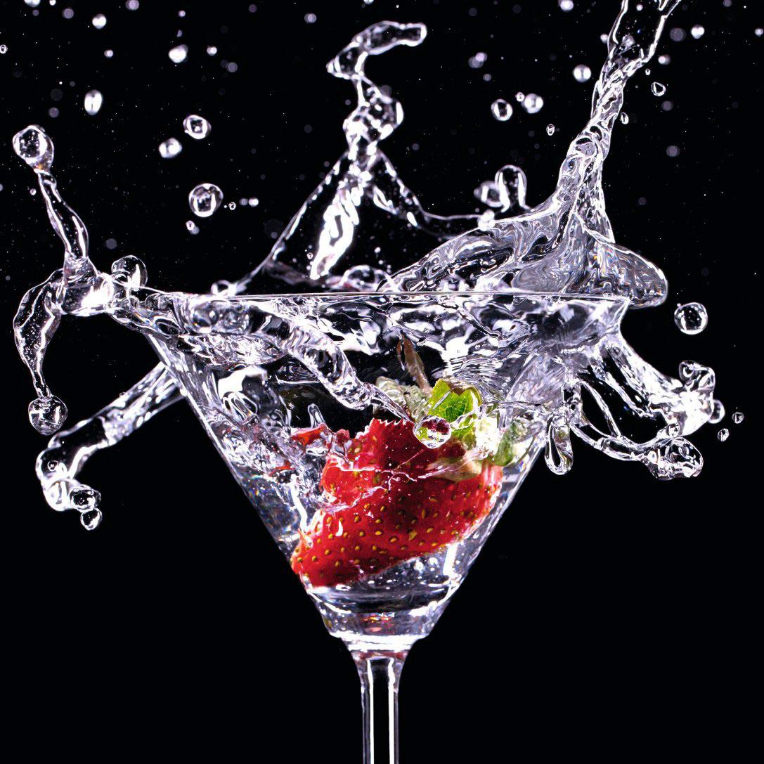 Reinders! Glasbild »Cocktail Splash Erdbeere« von Reinders!