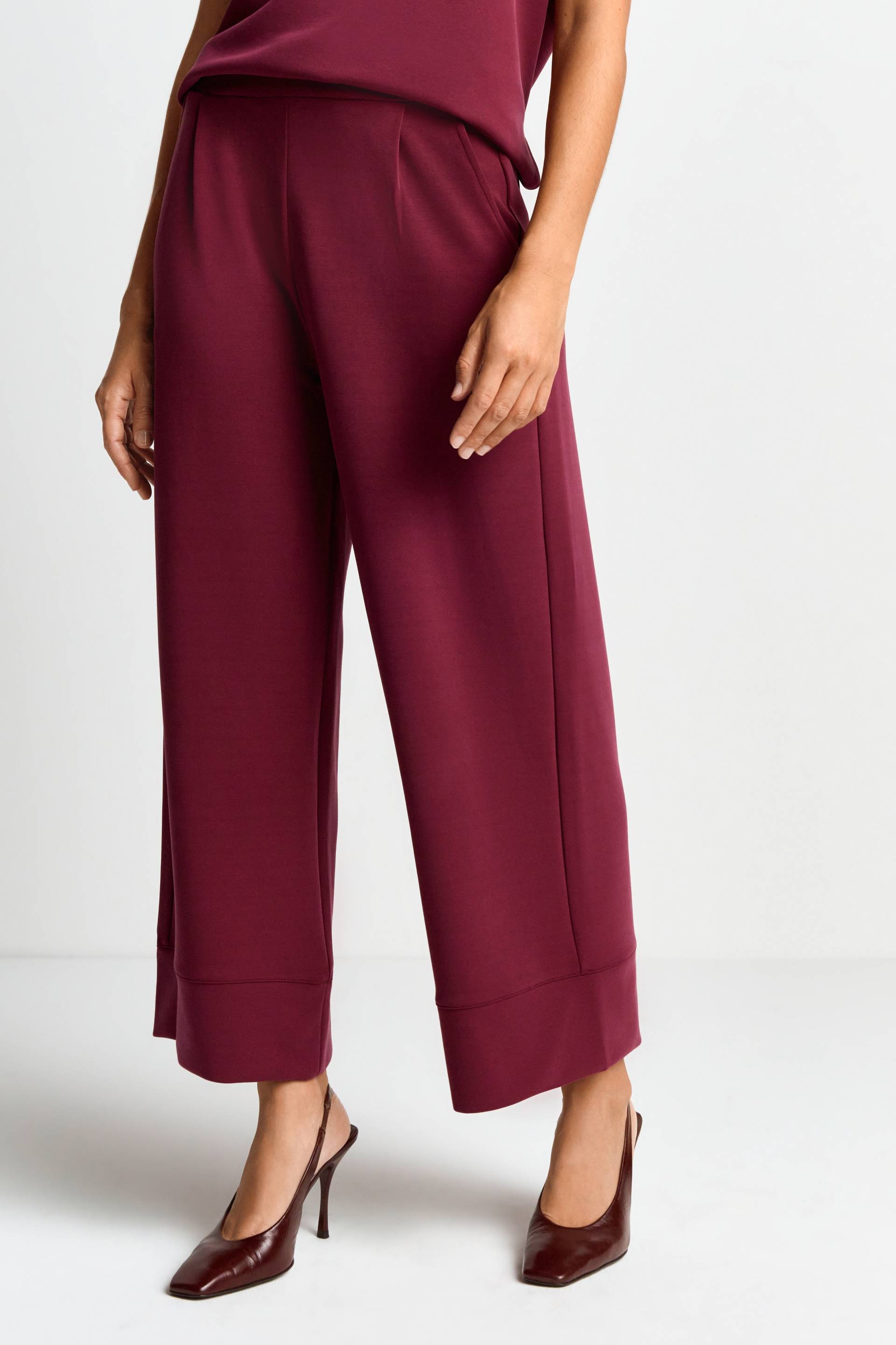Rich & Royal Culotte »2409 T Peach Culotte«, aus fester, gepeachter Qualität Rich & Royal Culotte »2409 T Peach Culotte«, aus fester, gepeachter Qualität von Rich & Royal