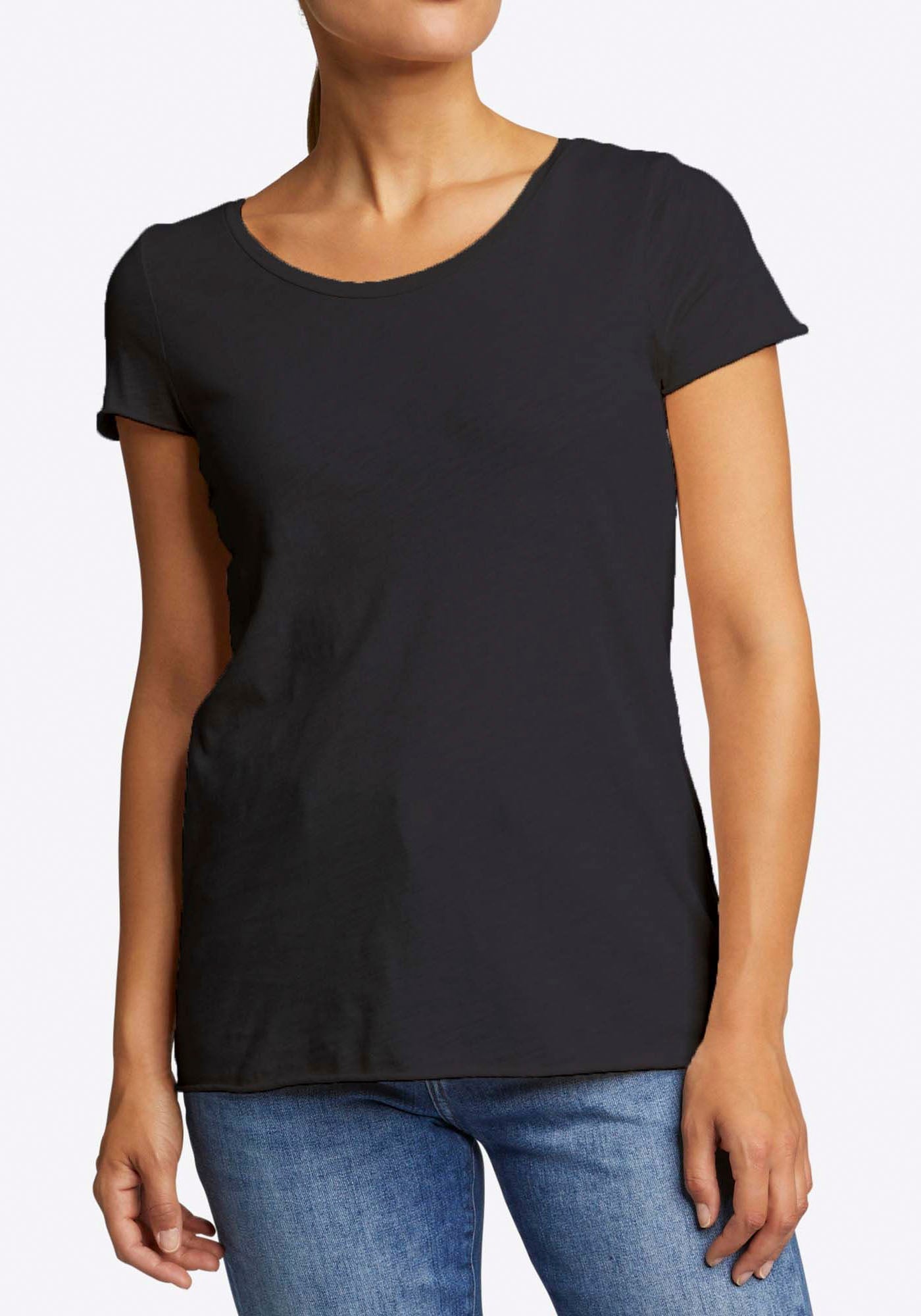 Rich & Royal T-Shirt, in femininer Basic-Form Rich & Royal T-Shirt, in femininer Basic-Form von Rich & Royal