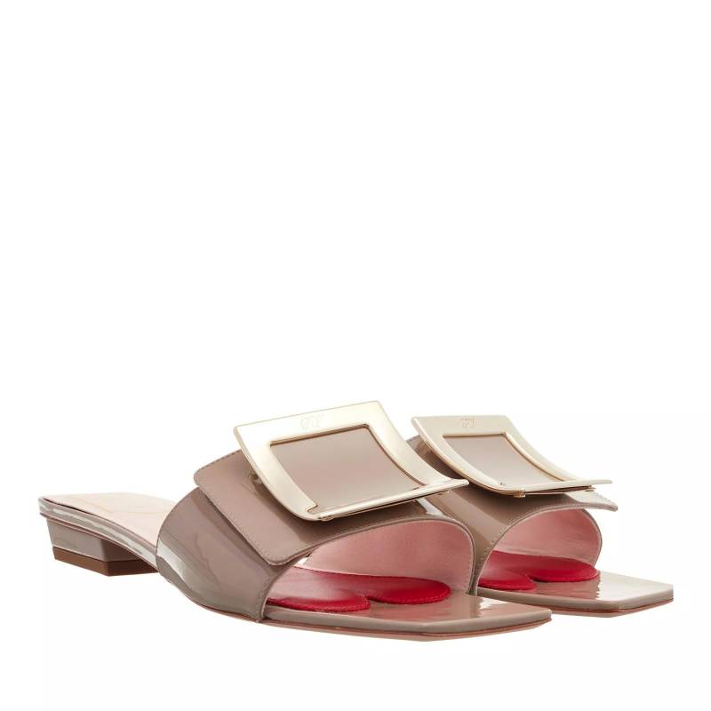 Roger Vivier Slipper & Pantoletten - Belle Vivir Metal Buckle Mules In Patent Leather - Gr. 38 (EU) - in Taupe - für Damen von Roger Vivier