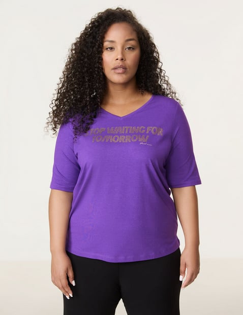 SAMOON Damen T-Shirt mit verziertem Letterprint 68cm Kurzarm V-Ausschnitt Modal Lila von SAMOON