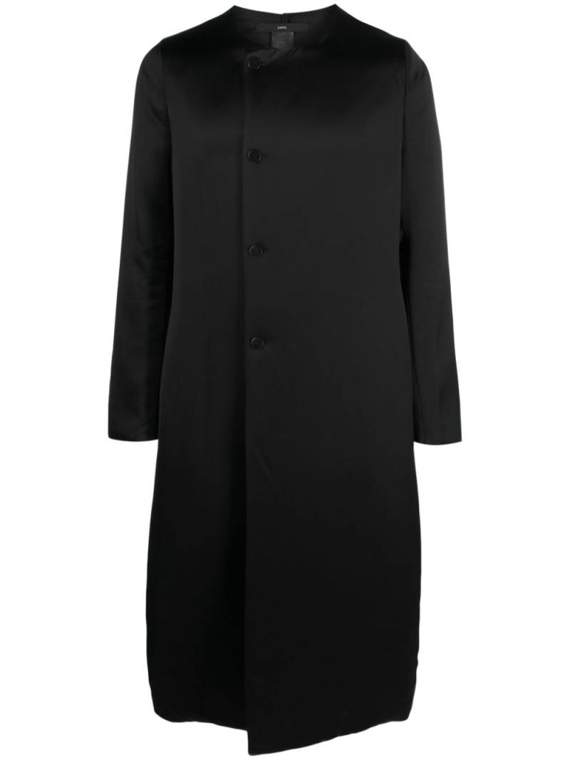 SAPIO button-up satin-finish midi coat - Black von SAPIO