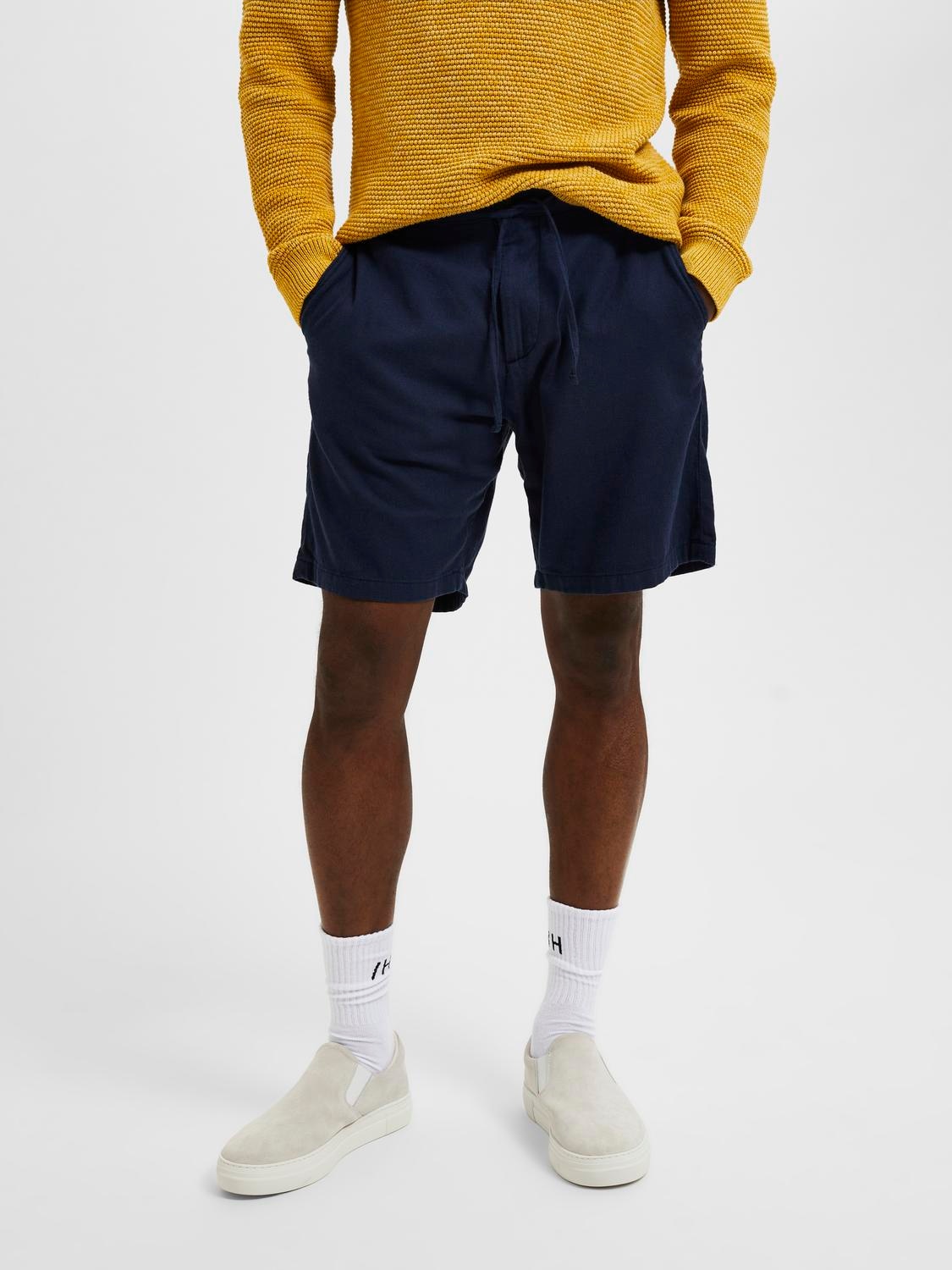 SELECTED HOMME Chinoshorts »SLHREGULAR-BRODY SUN SHORTS NOOS« SELECTED HOMME Chinoshorts »SLHREGULAR-BRODY SUN SHORTS NOOS« von SELECTED HOMME