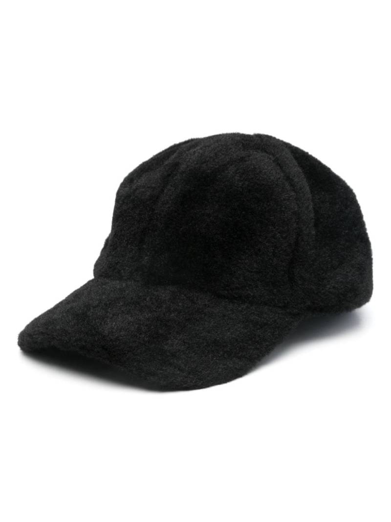 STAND STUDIO Cla cap - Black von STAND STUDIO