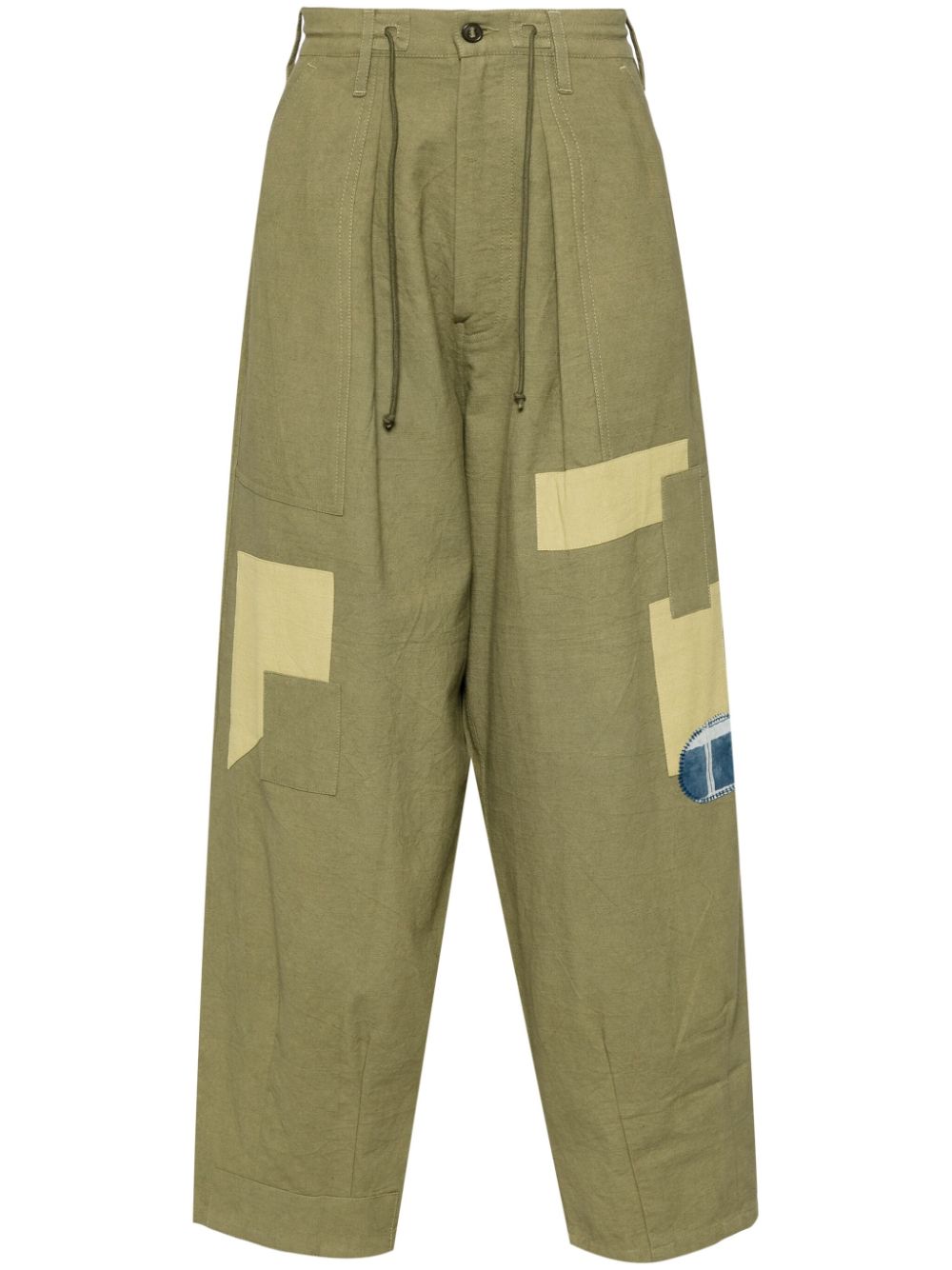 STORY mfg. panelled organic cotton trousers - Green von STORY mfg.