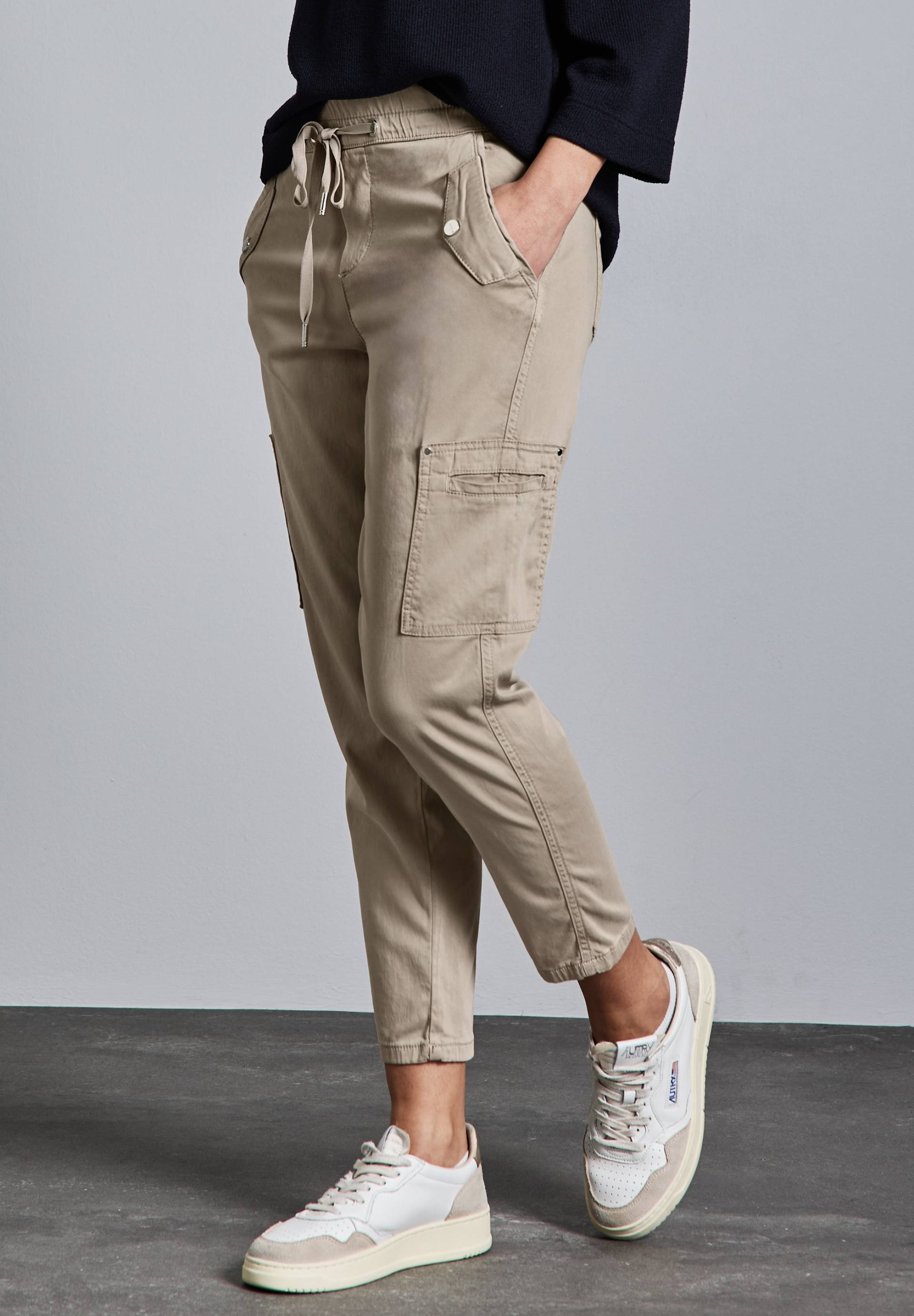 STREET ONE Cargohose »BONNY«, mit Taschen von STREET ONE