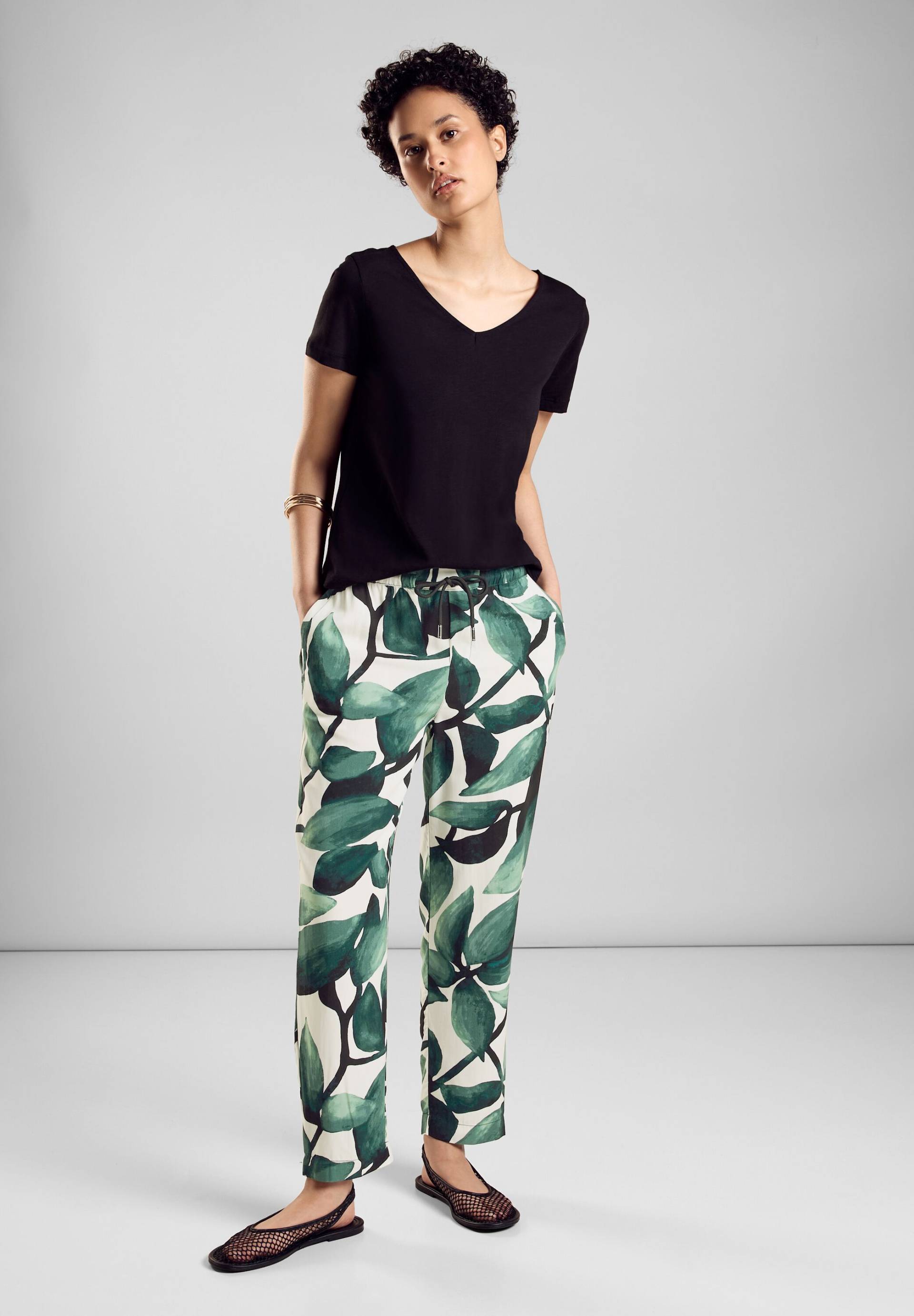 STREET ONE Jogger Pants, mit All-Over Print von STREET ONE