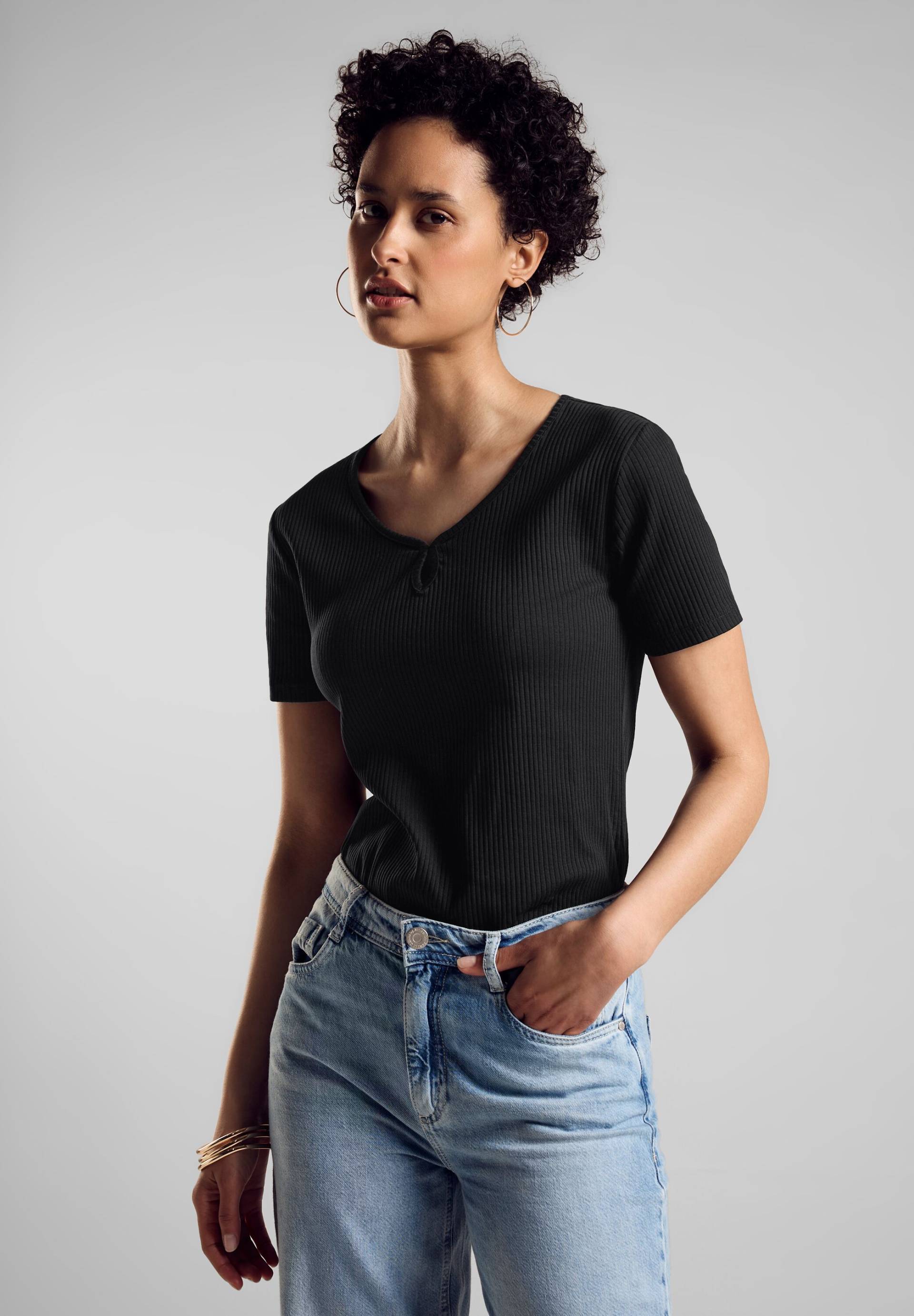 STREET ONE Kurzarmshirt, Rippoptik und V-Ausschnitt mit Schlitz STREET ONE Kurzarmshirt, Rippoptik und V-Ausschnitt mit Schlitz von STREET ONE