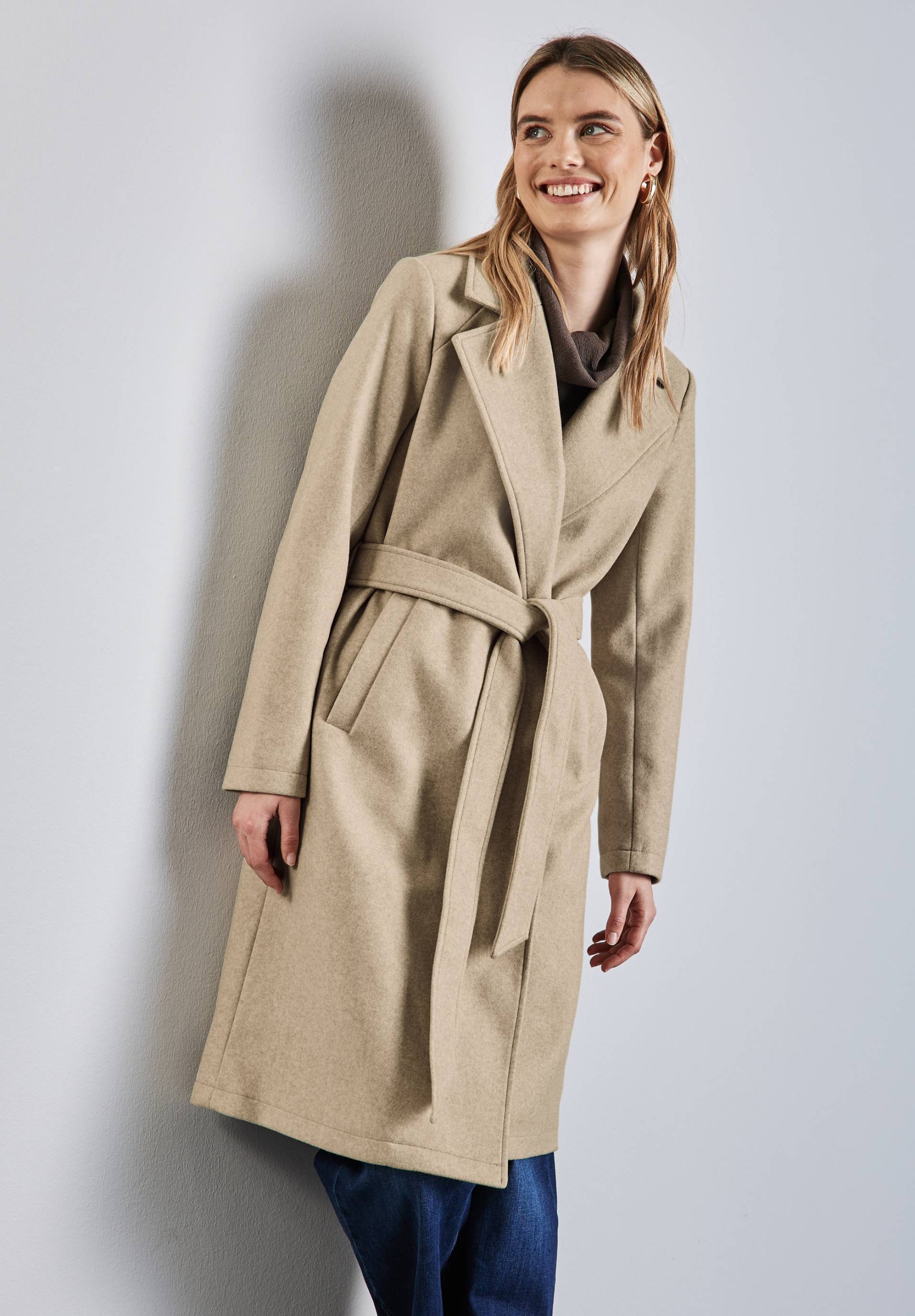 STREET ONE Kurzjacke, mit Gürtel zum Taillieren STREET ONE Kurzjacke, mit Gürtel zum Taillieren von STREET ONE