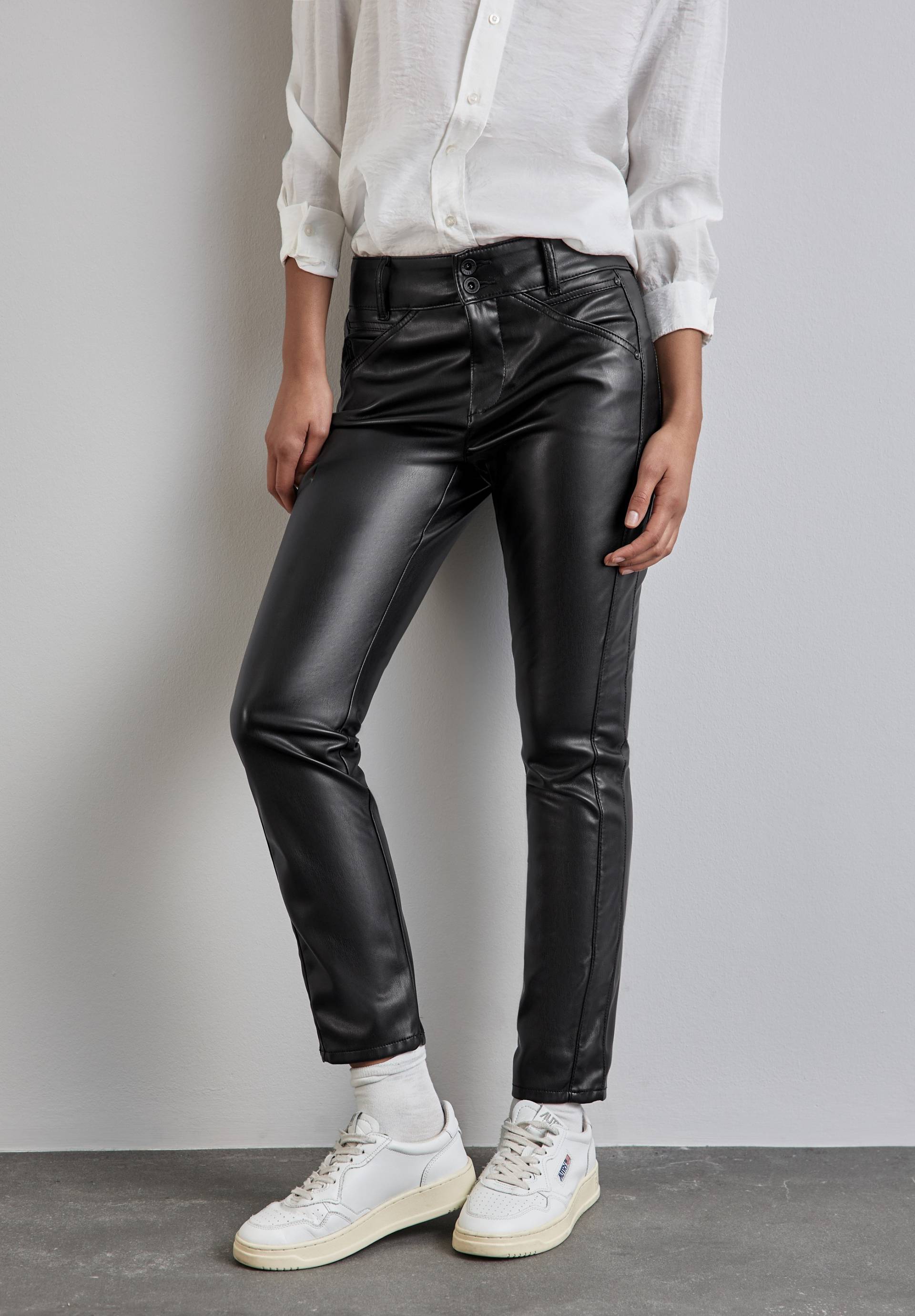 STREET ONE Lederimitathose »Style York PU«, slim fit, 5-Pocket-Stil STREET ONE Lederimitathose »Style York PU«, slim fit, 5-Pocket-Stil von STREET ONE