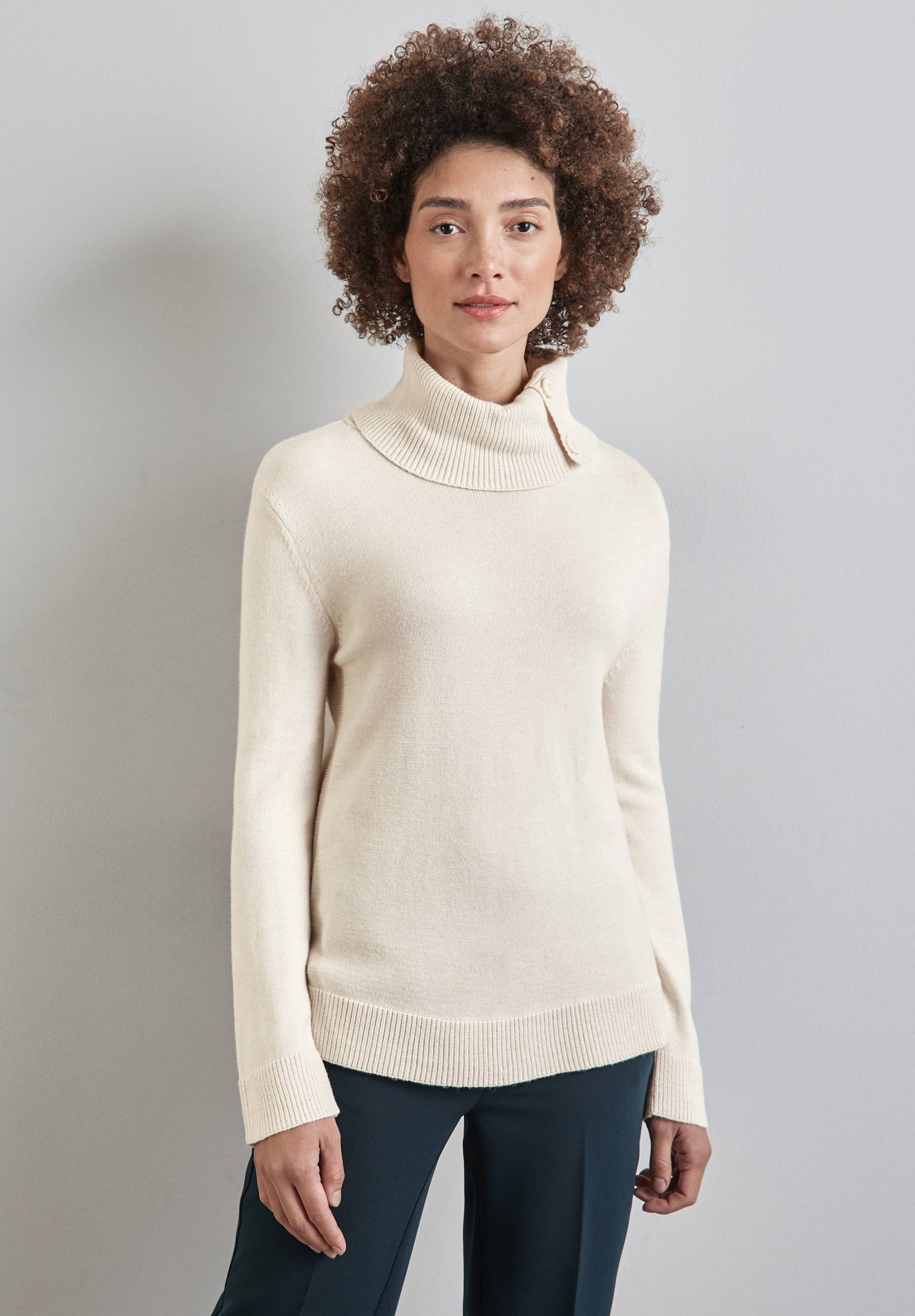 STREET ONE Strickpullover, Kragen mit Knopfdetail von STREET ONE