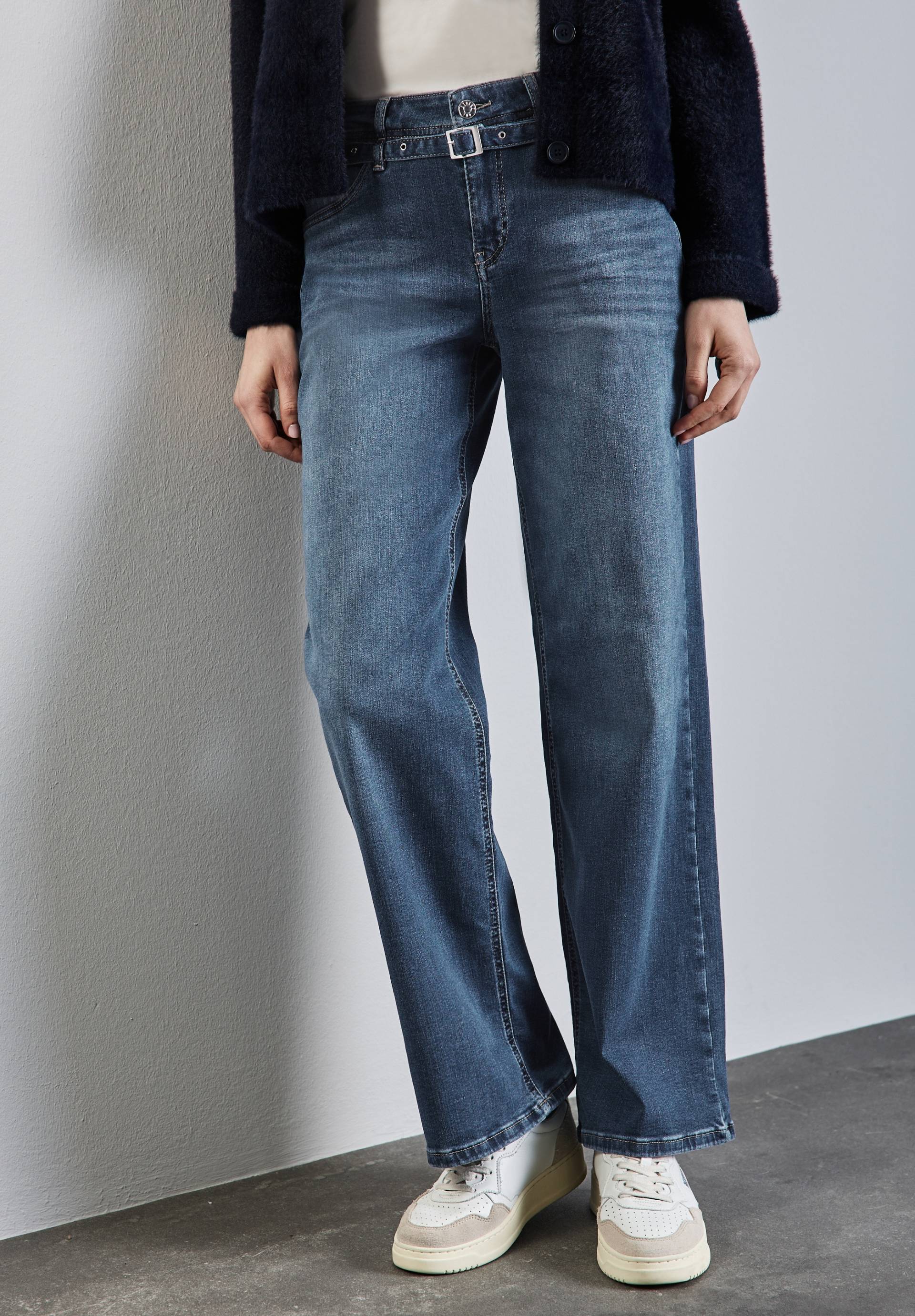 STREET ONE Weite Jeans, mit Gürtel von STREET ONE