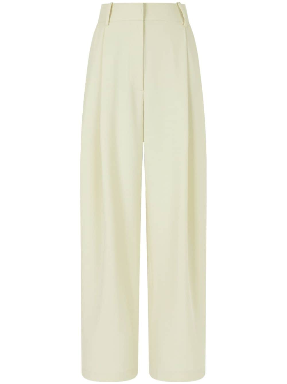 STUDIO TOMBOY pleat-detailing flared trousers - Neutrals von STUDIO TOMBOY