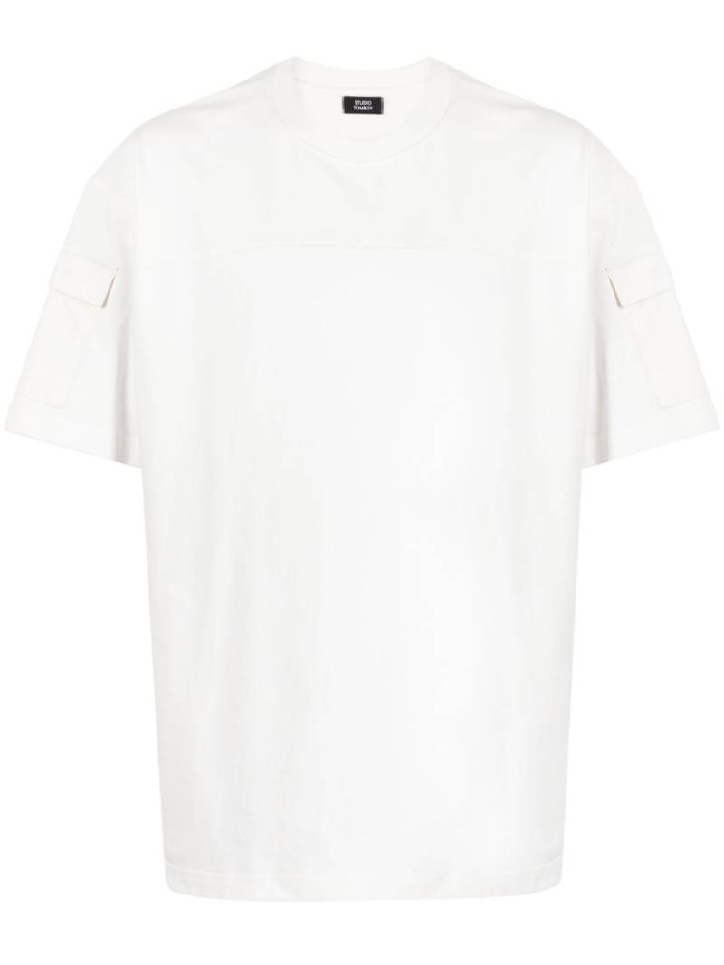 STUDIO TOMBOY sleeve-pocket crew-neck T-shirt - White von STUDIO TOMBOY