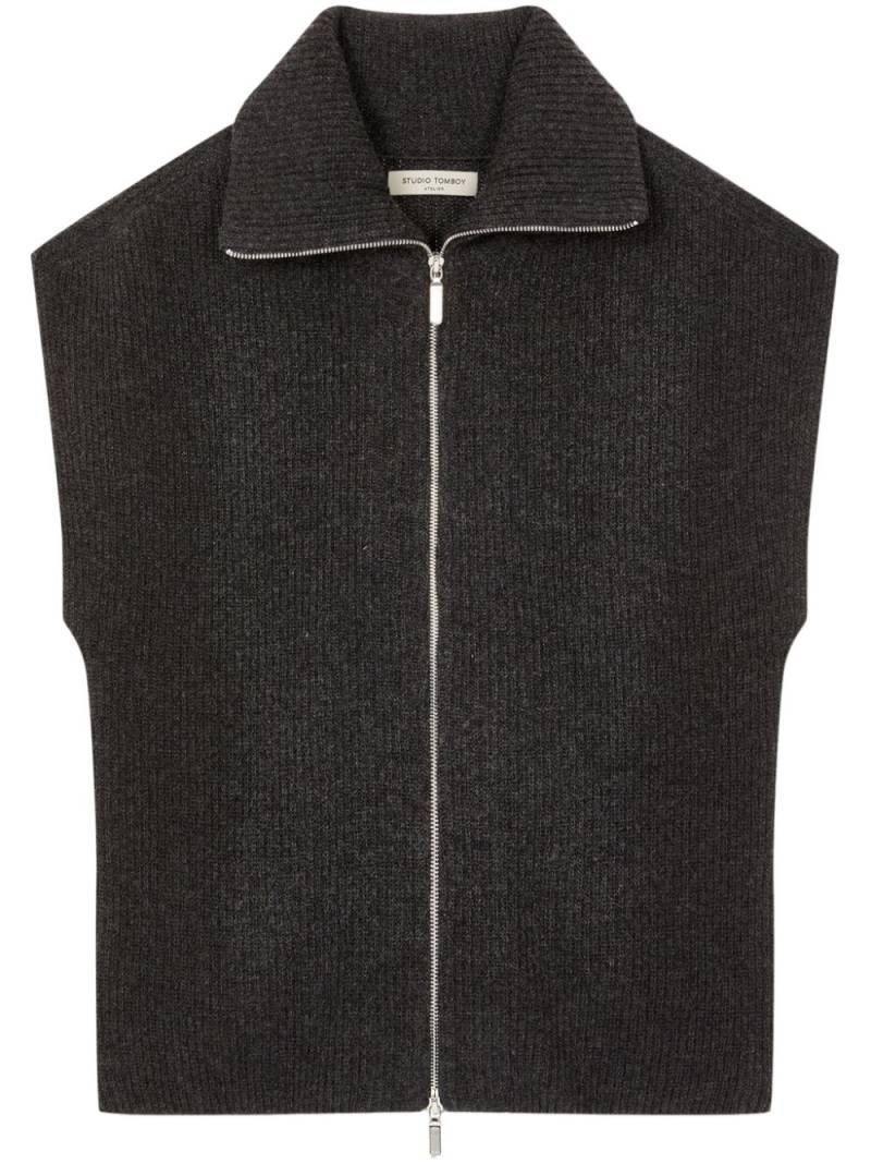 STUDIO TOMBOY zip-up knitted vest - Grey von STUDIO TOMBOY