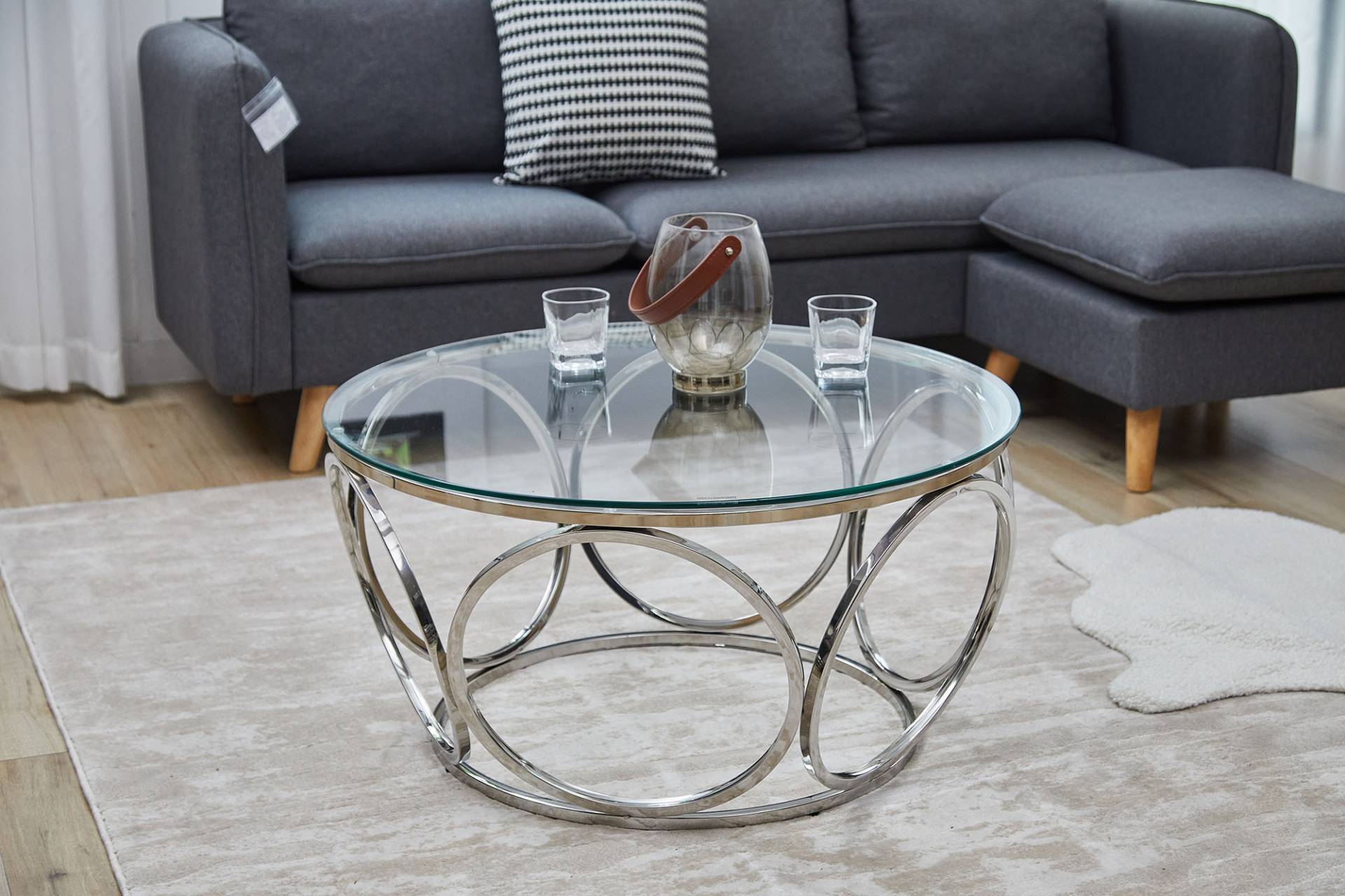 SalesFever Couchtisch, mit Design-Gestell aus Stainless Steel SalesFever Couchtisch, mit Design-Gestell aus Stainless Steel von SalesFever