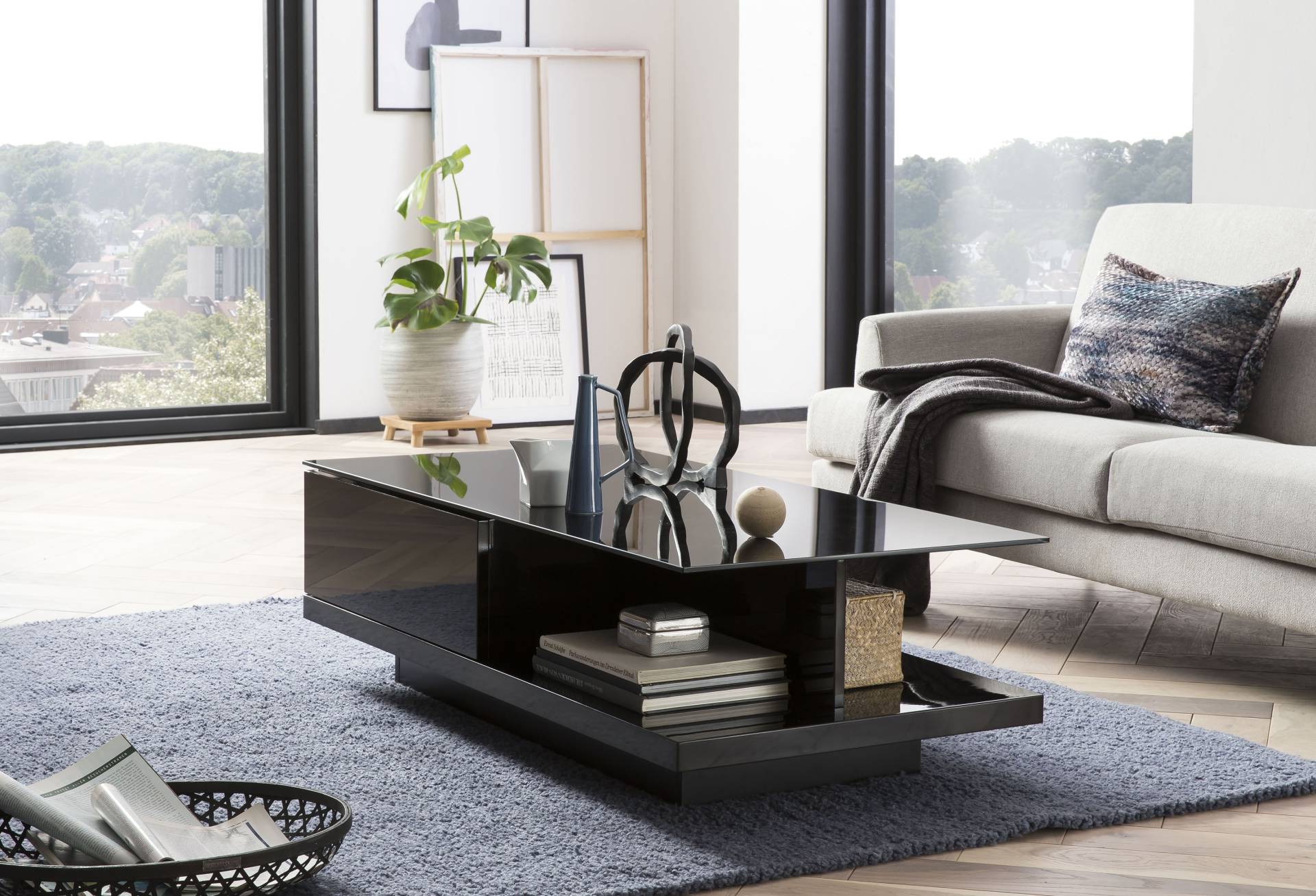 SalesFever Couchtisch, mit Tischplatte aus gehärtetem Kristallglas SalesFever Couchtisch, mit Tischplatte aus gehärtetem Kristallglas von SalesFever