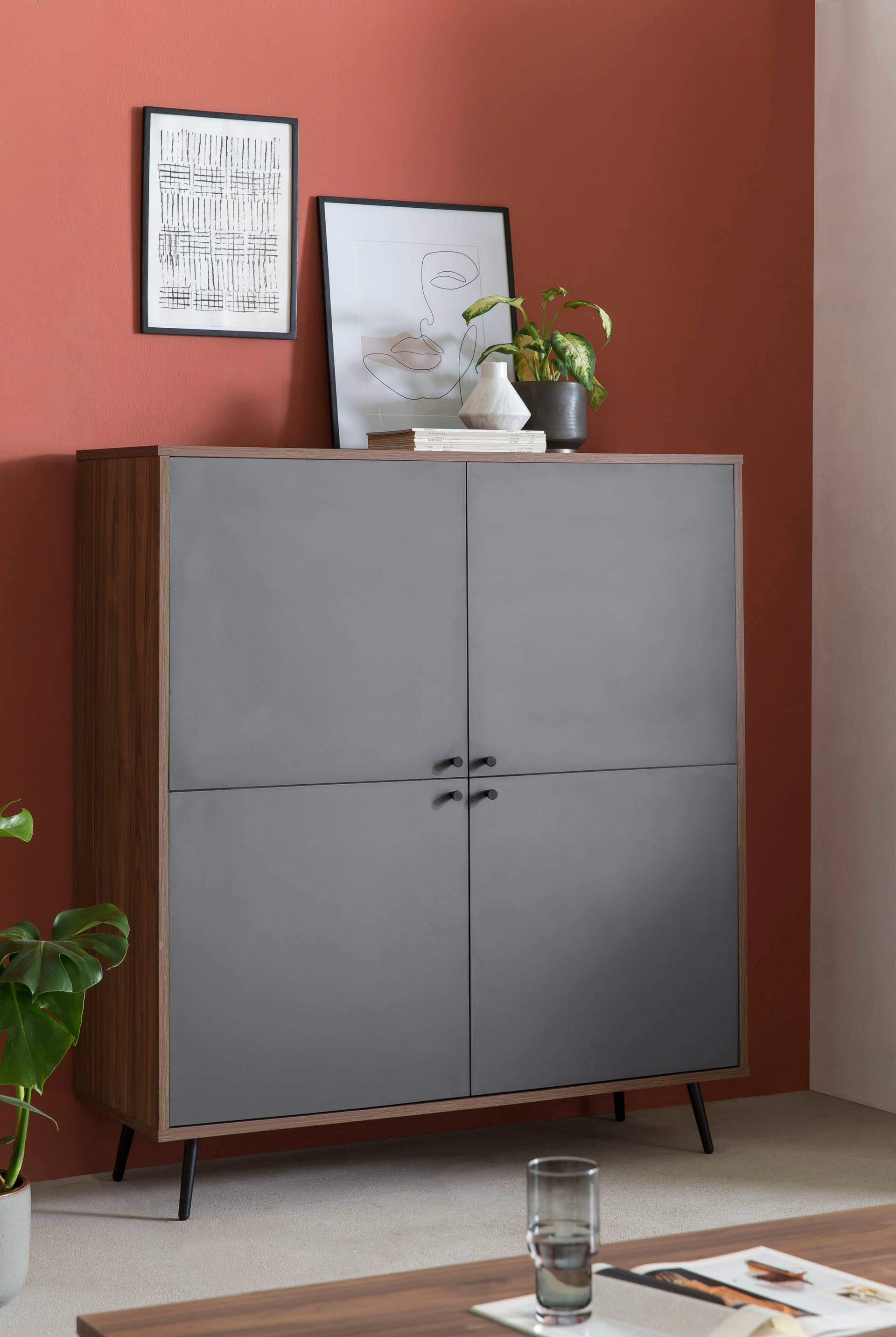 SalesFever Highboard, Stauraumschrank in moderner Farbkombination von Walnuss und Grau von SalesFever