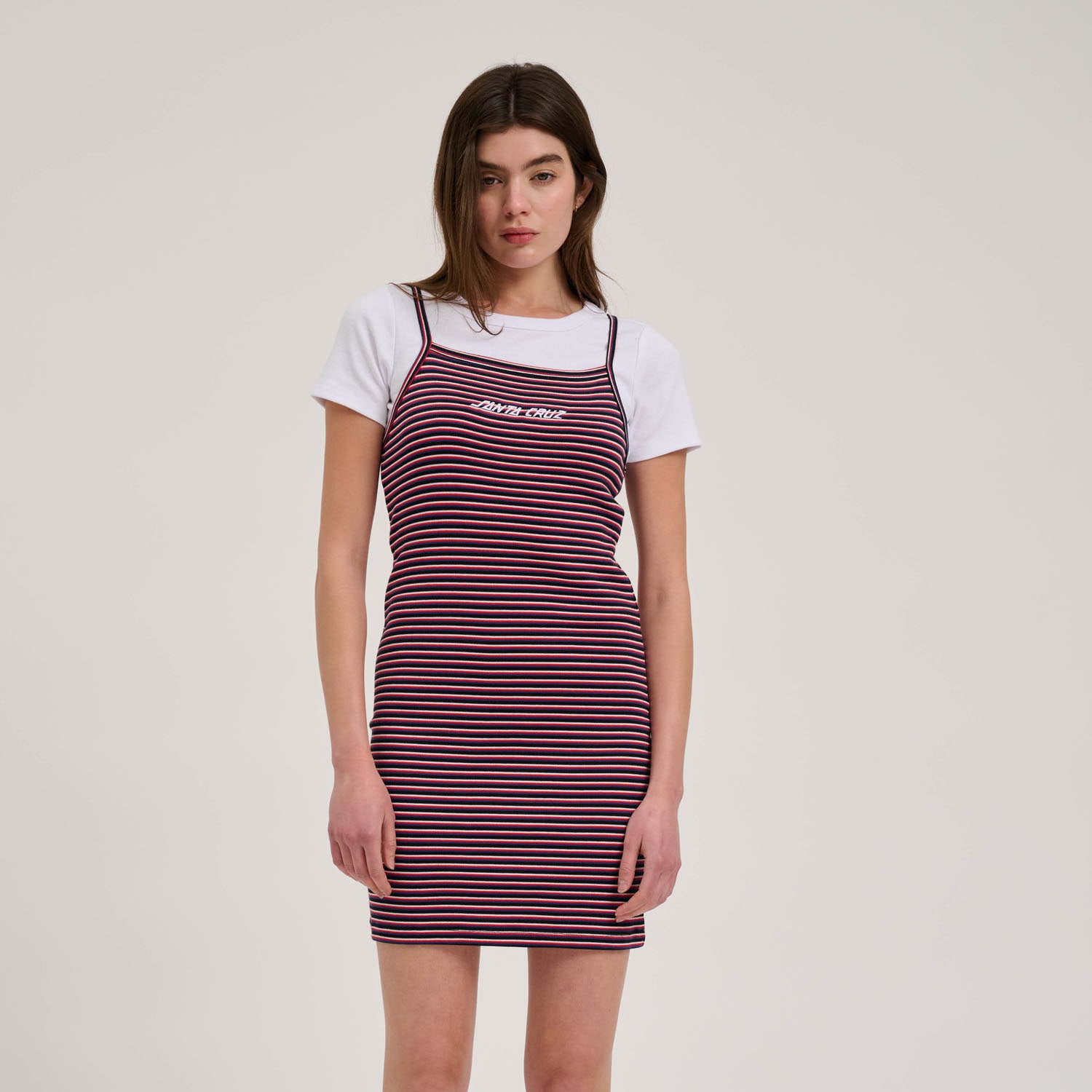 Santa Cruz Trägerkleid »STRIP LOGO EMB DRESS«, (1 tlg.) von Santa Cruz