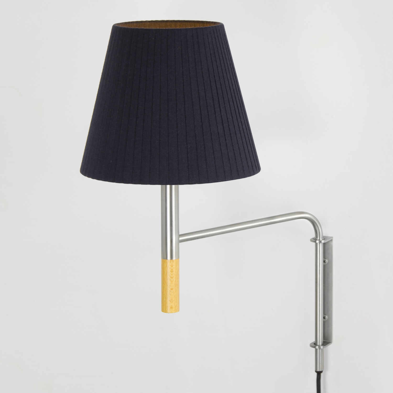 BC1 LED Wandleuchte, Lampenschirm schwarz BC1 LED Wandleuchte, Lampenschirm schwarz von Santa & Cole