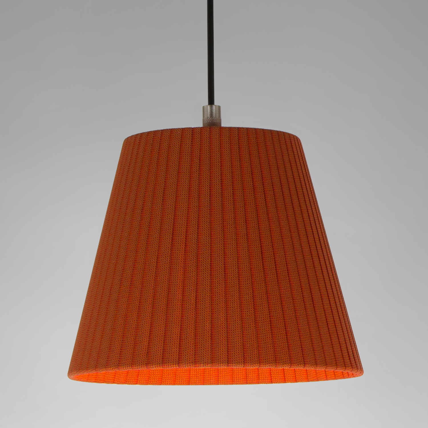 Sísísí cónicas MT1 LED Pendelleuchte, Lampenschirm terracotta von Santa & Cole