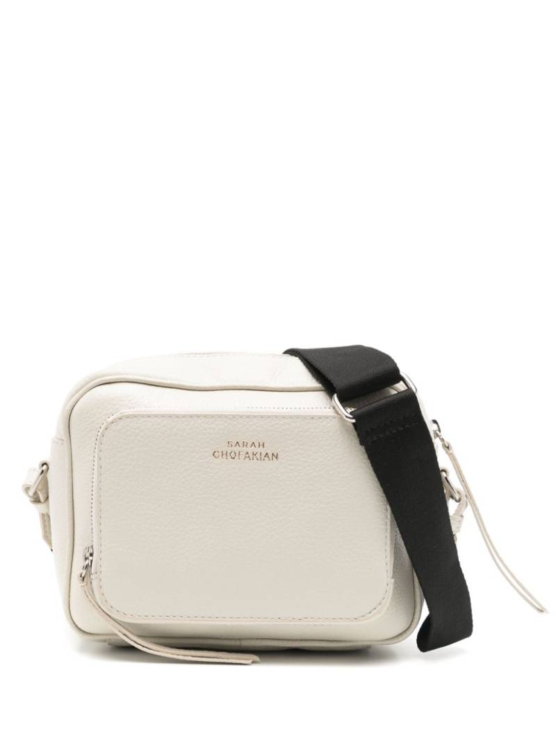 Sarah Chofakian Champs Elysees leather crossbody bag - Neutrals von Sarah Chofakian