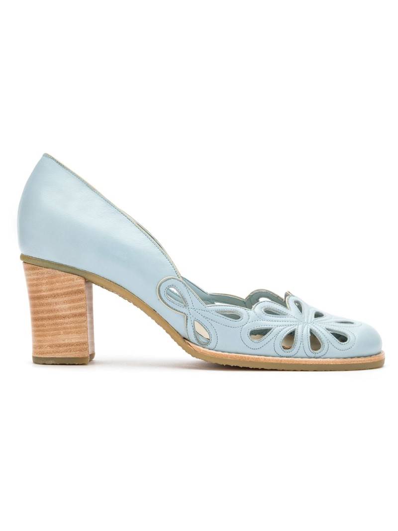 Sarah Chofakian cut out details pumps - Blue von Sarah Chofakian