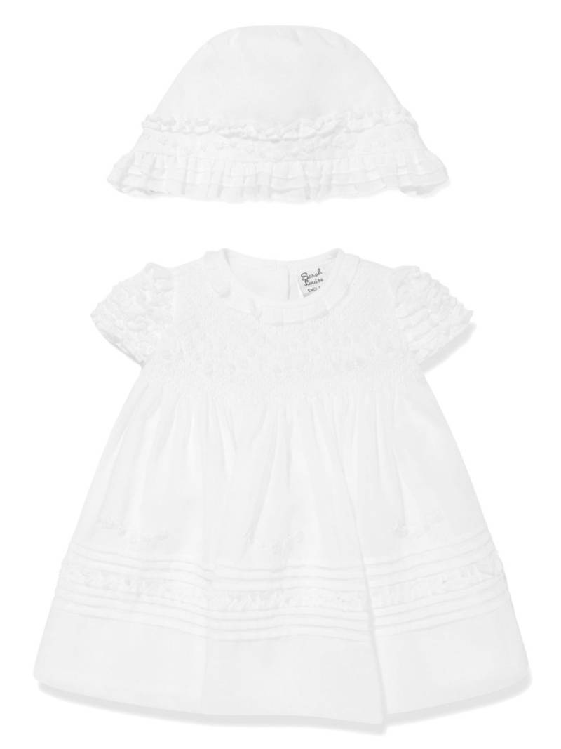 Sarah Louise smocked-detailed flared dress and hat set - White von Sarah Louise