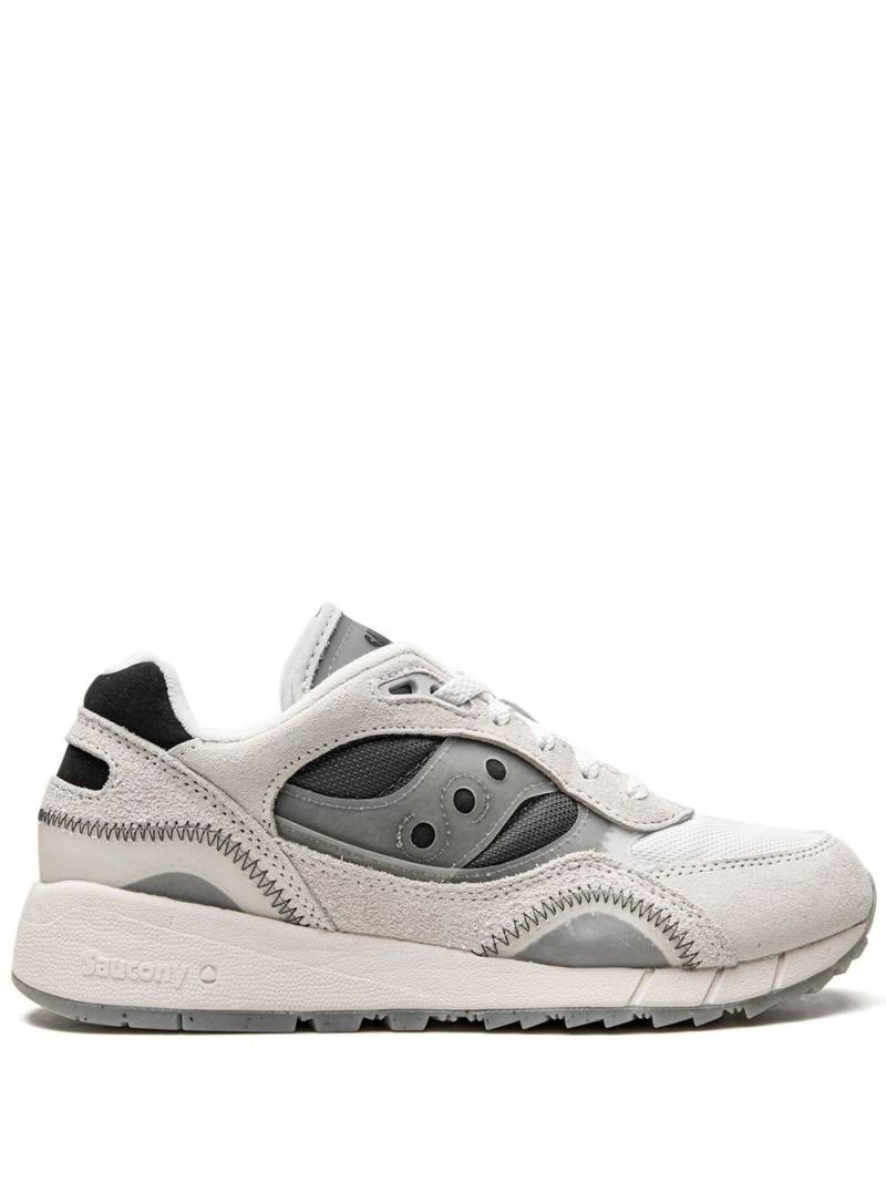 Saucony Shadow 6000 "Transparent White/Dark Grey" sneakers von Saucony