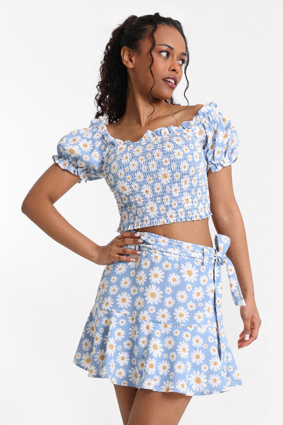 Savage Honey Gesmoktes Off Shoulder Shirt | Hellblau + Weiss | Damen | XS Savage Honey Gesmoktes Off Shoulder Shirt | Hellblau + Weiss | Damen | XS von Savage Honey
