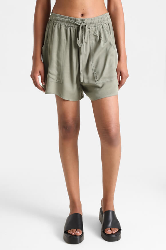 Savage Honey Stoffshorts | Olivgrün | Damen  | L von Savage Honey