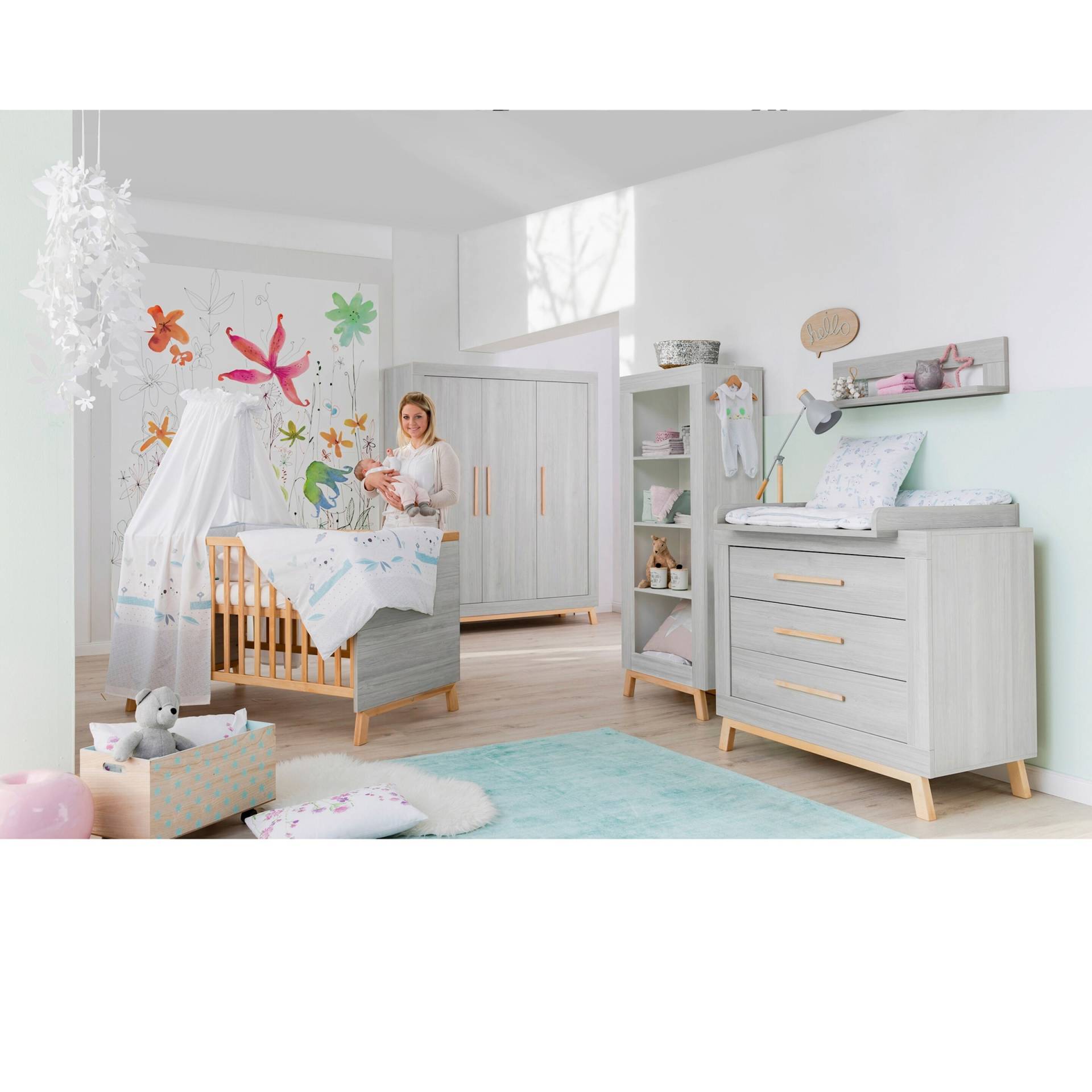 3-tlg. Babyzimmer Miami mit 3-türigem Kleiderschrank 3-tlg. Babyzimmer Miami mit 3-türigem Kleiderschrank von Schardt