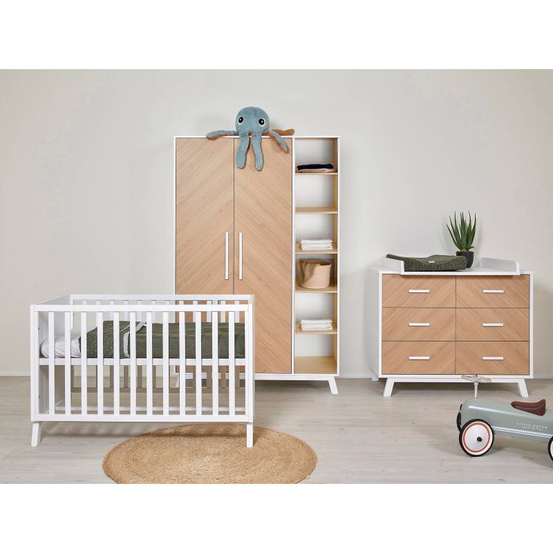 3-tlg. Babyzimmer Venice Fishbone White mit 2-türigem Kleiderschrank mit Seitenregal von Schardt