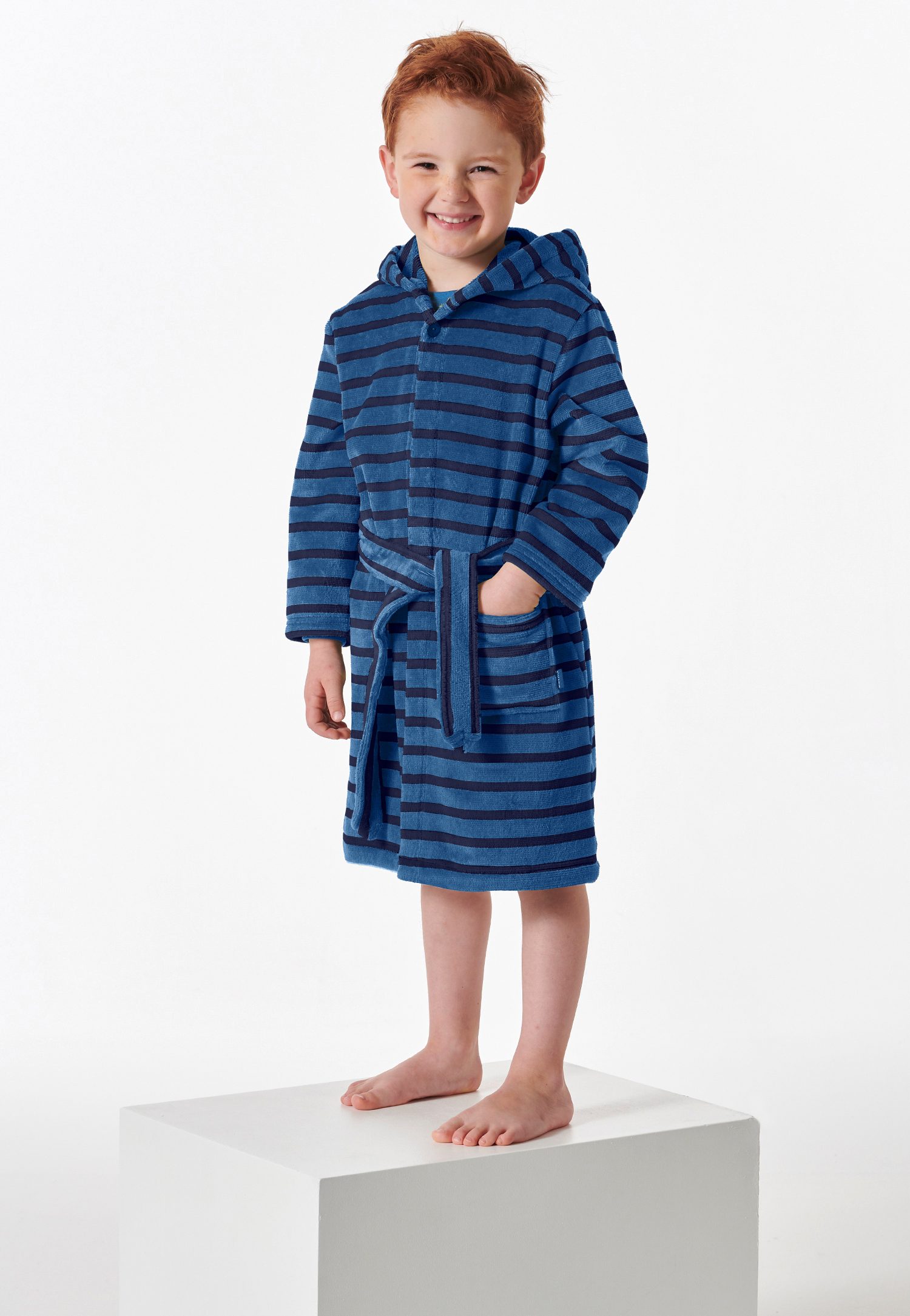 Bademantel Velour Streifen blau - Boys World 104 Bademantel Velour Streifen blau - Boys World 104 von Schiesser