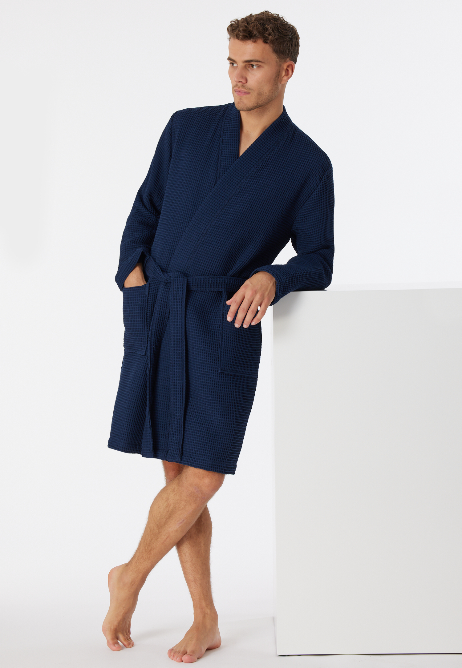 Bademantel Waffelpiqué dunkelblau - Essentials XL Bademantel Waffelpiqué dunkelblau - Essentials XL von Schiesser