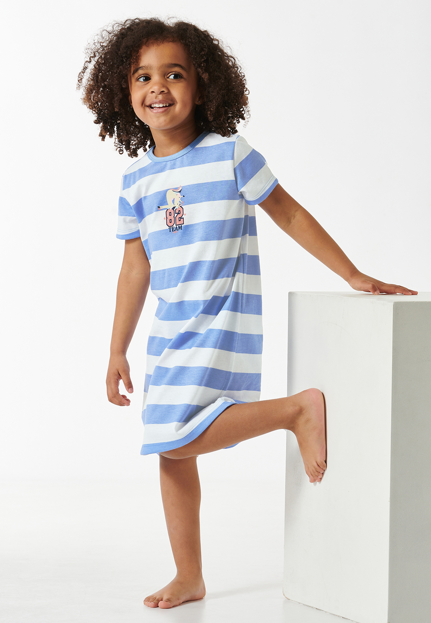 Nachthemd kurz Blockringel Einhorn weiß - Casual World 92 Nachthemd kurz Blockringel Einhorn weiß - Casual World 92 von Schiesser